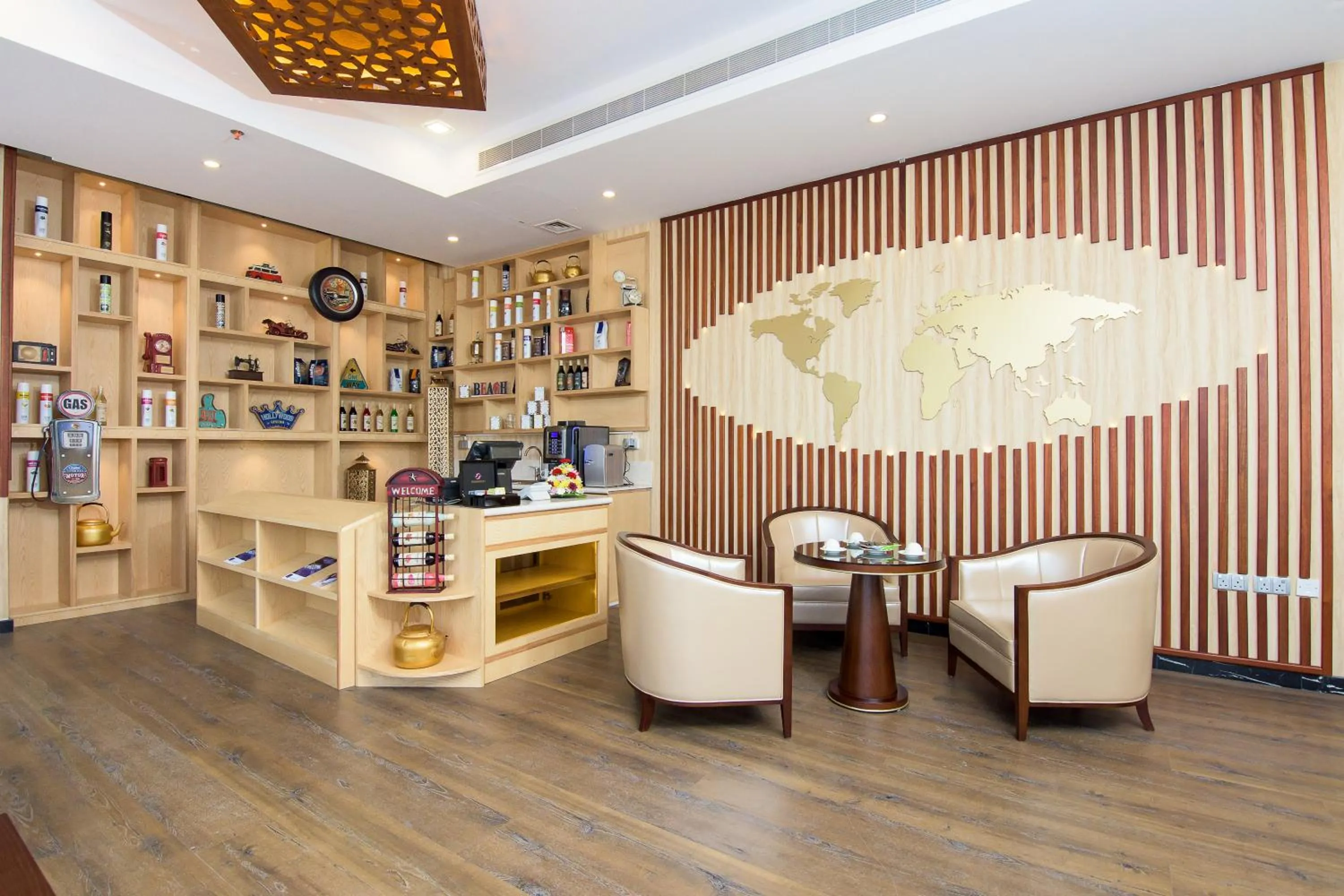 Lounge or bar in Muscat Gate Hotel