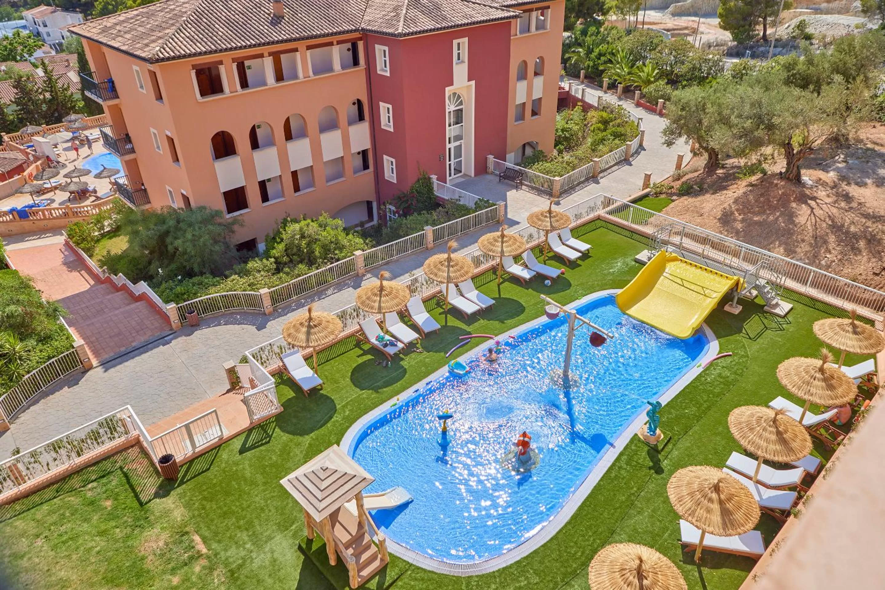 Swimming pool in Bordoy Don Antonio