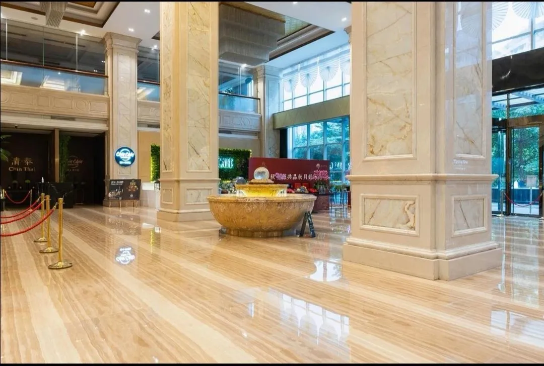 Honder International Hotel - Free shuttle bus between hotel and exhibition center during Canton Fair period