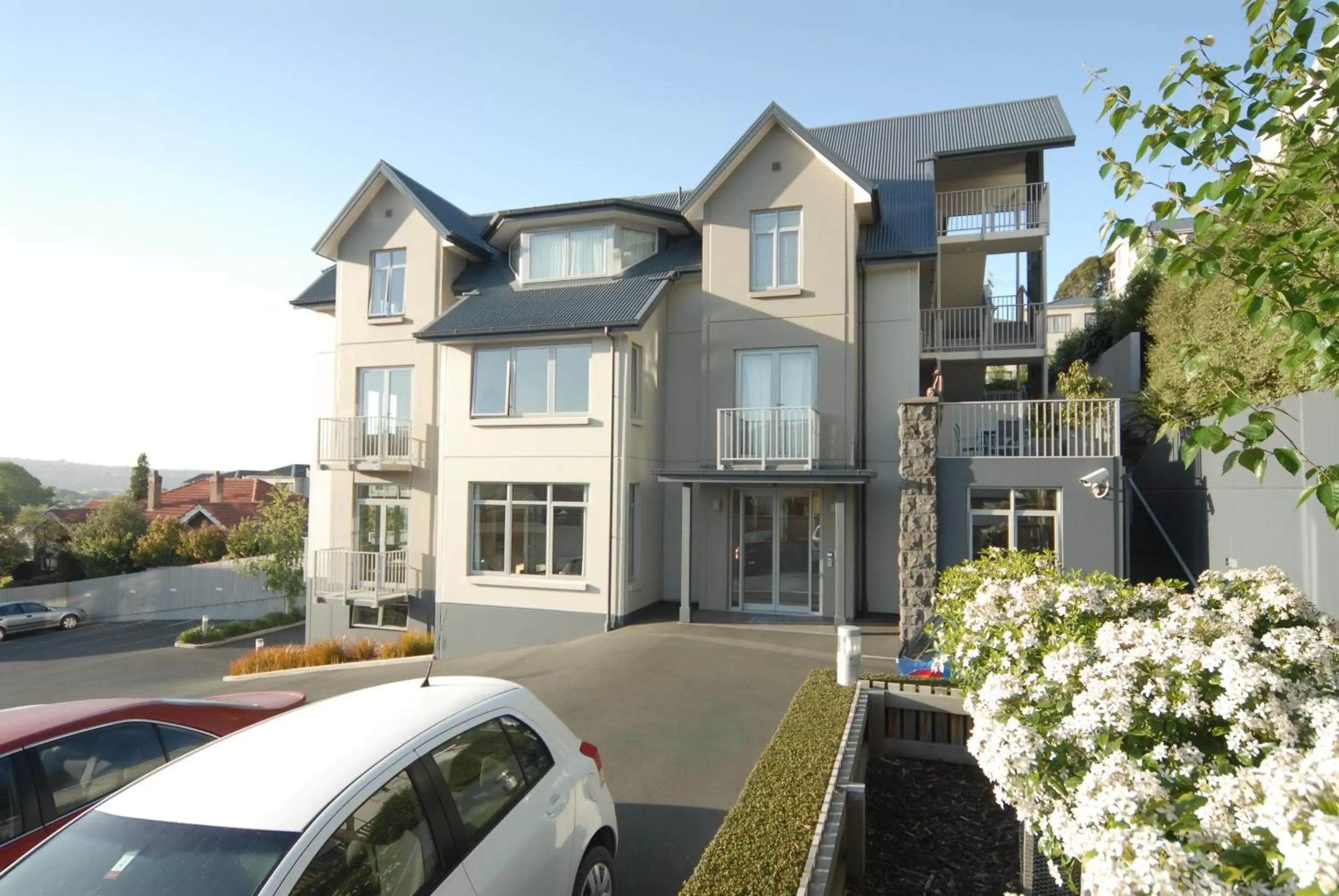 Facade/entrance, Property Building in Bluestone On George