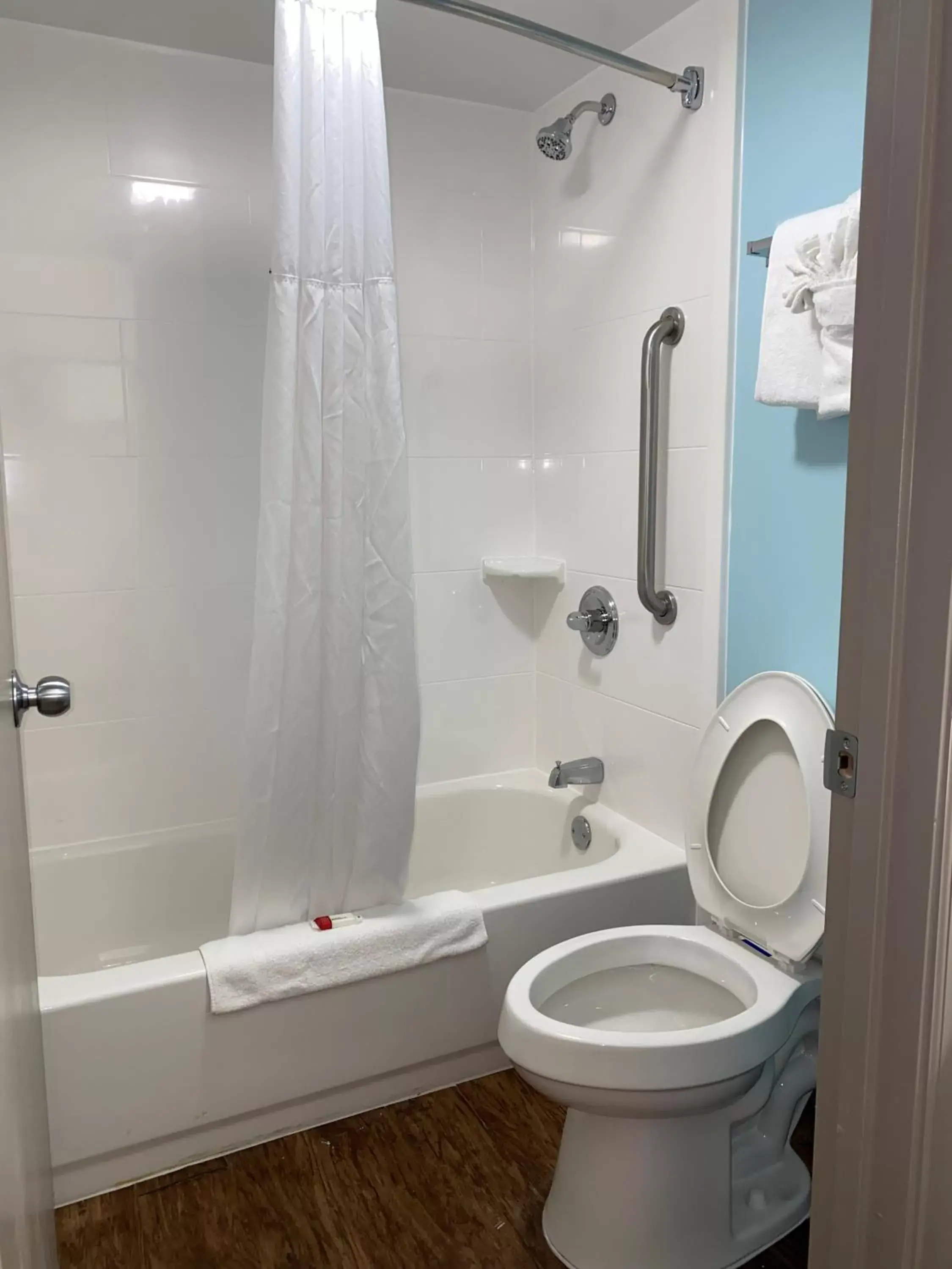 Bathroom in Days Inn by Wyndham Goldsboro