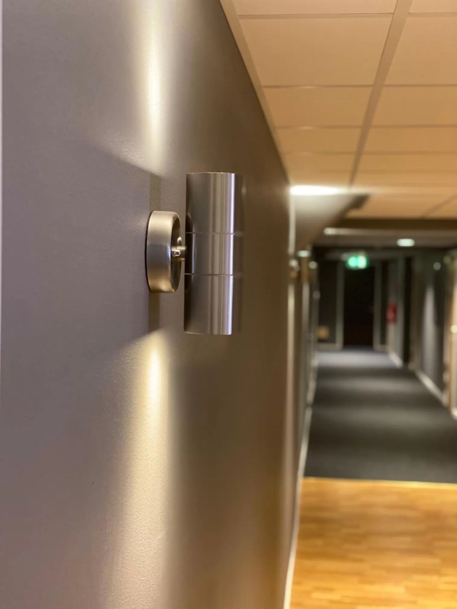 Decorative detail in Strand City Hotel