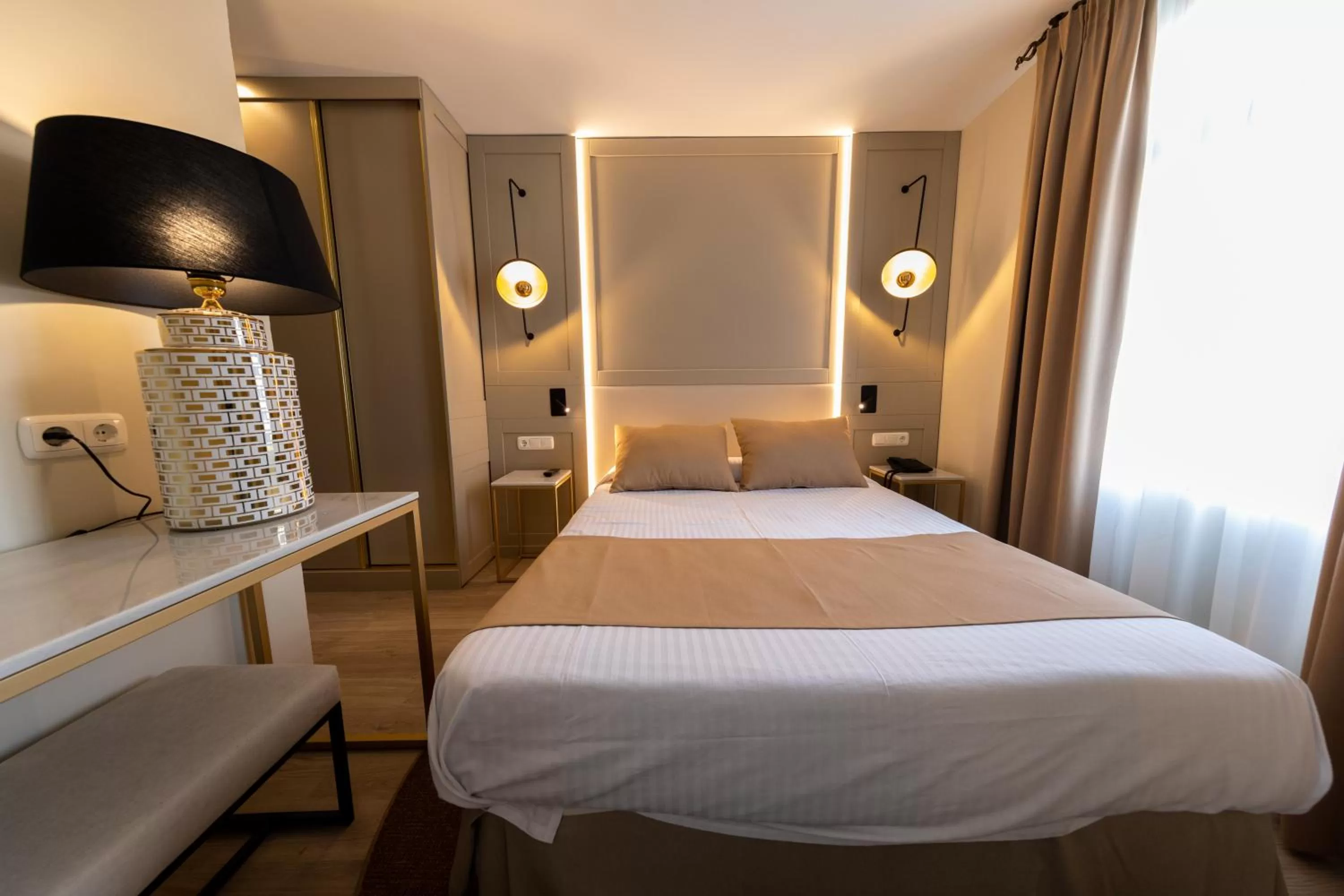 Bed in Hotel Casablanca