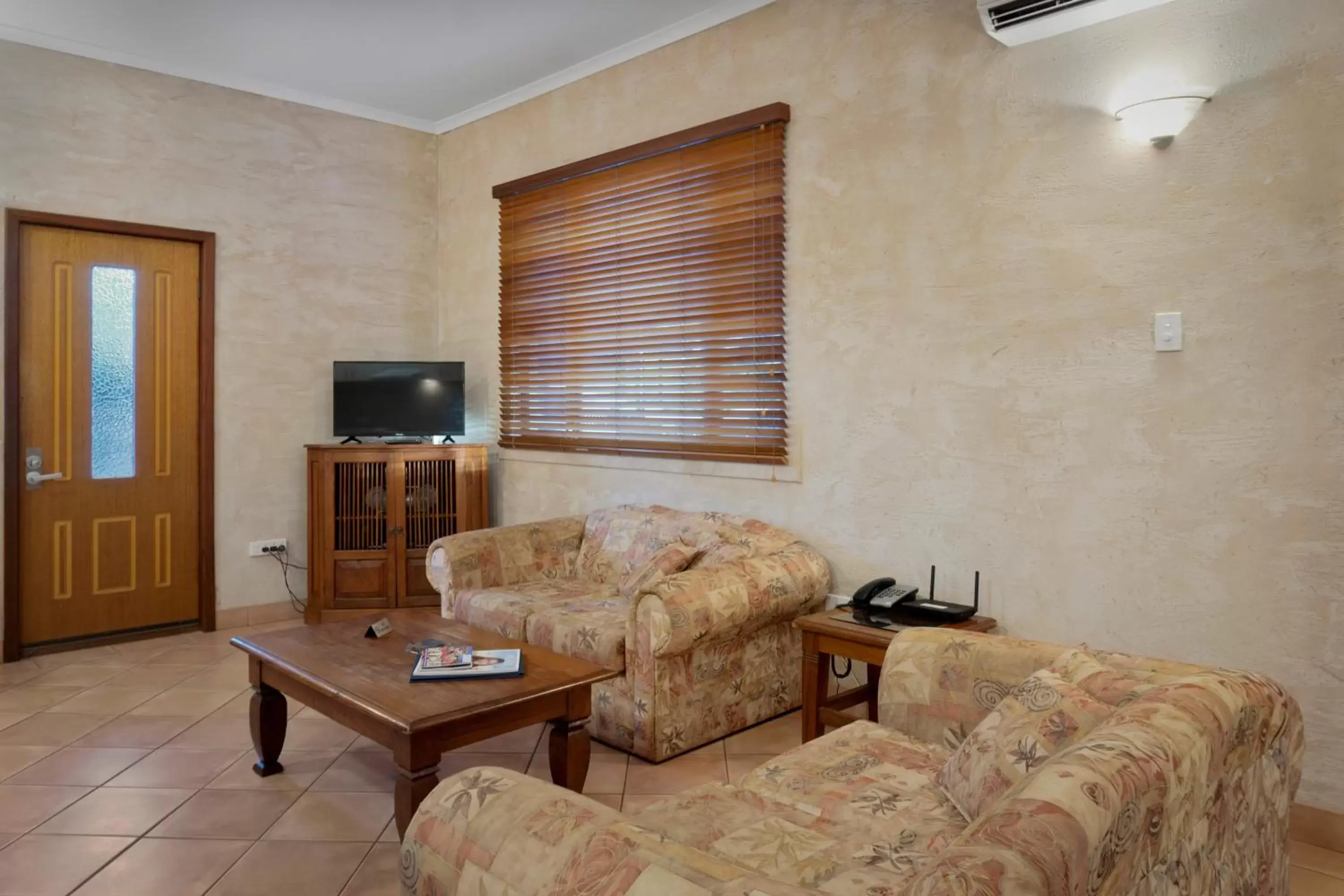 Living room, Seating Area in Blue Seas Resort