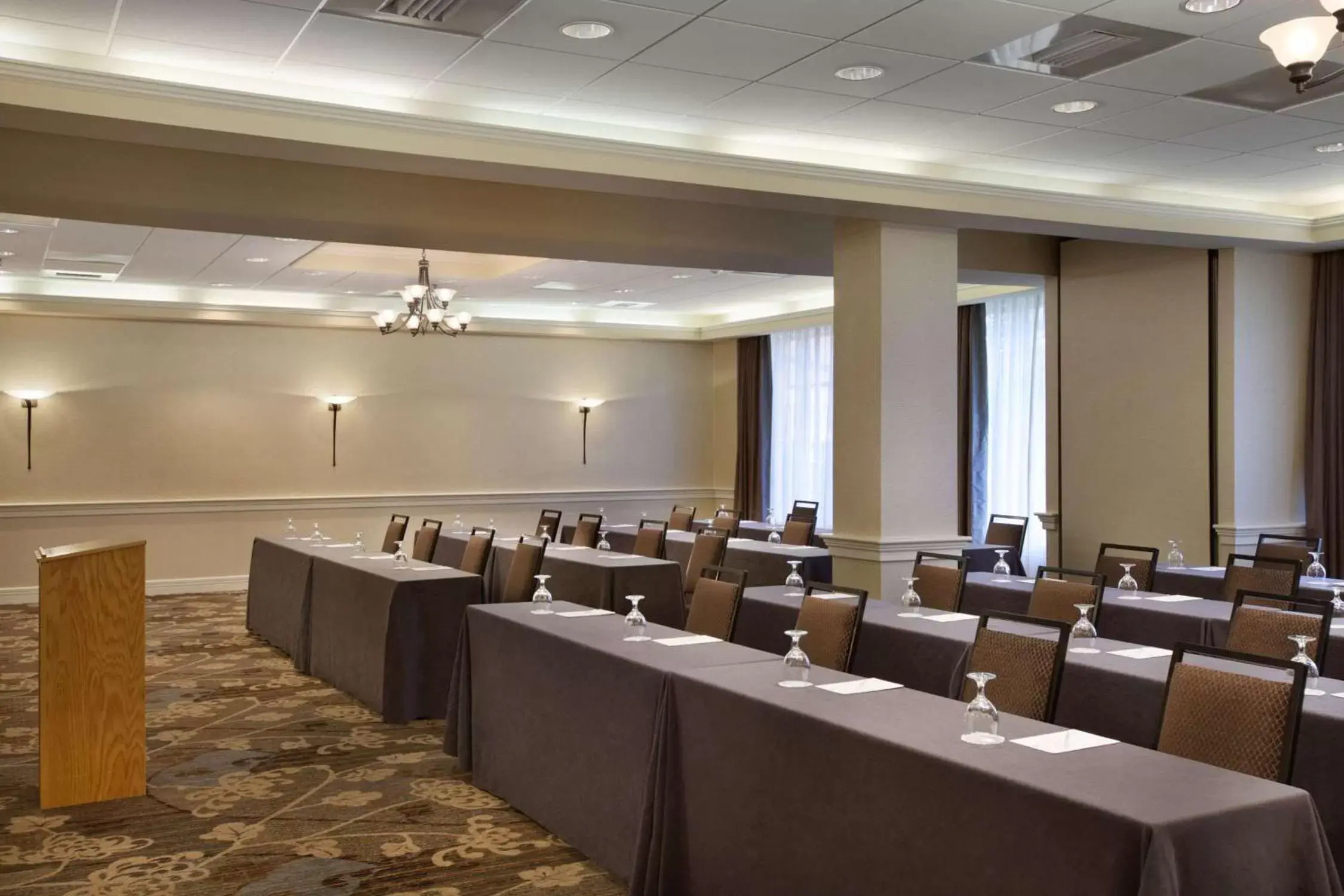 Meeting/conference room in Embassy Suites by Hilton Portland Maine