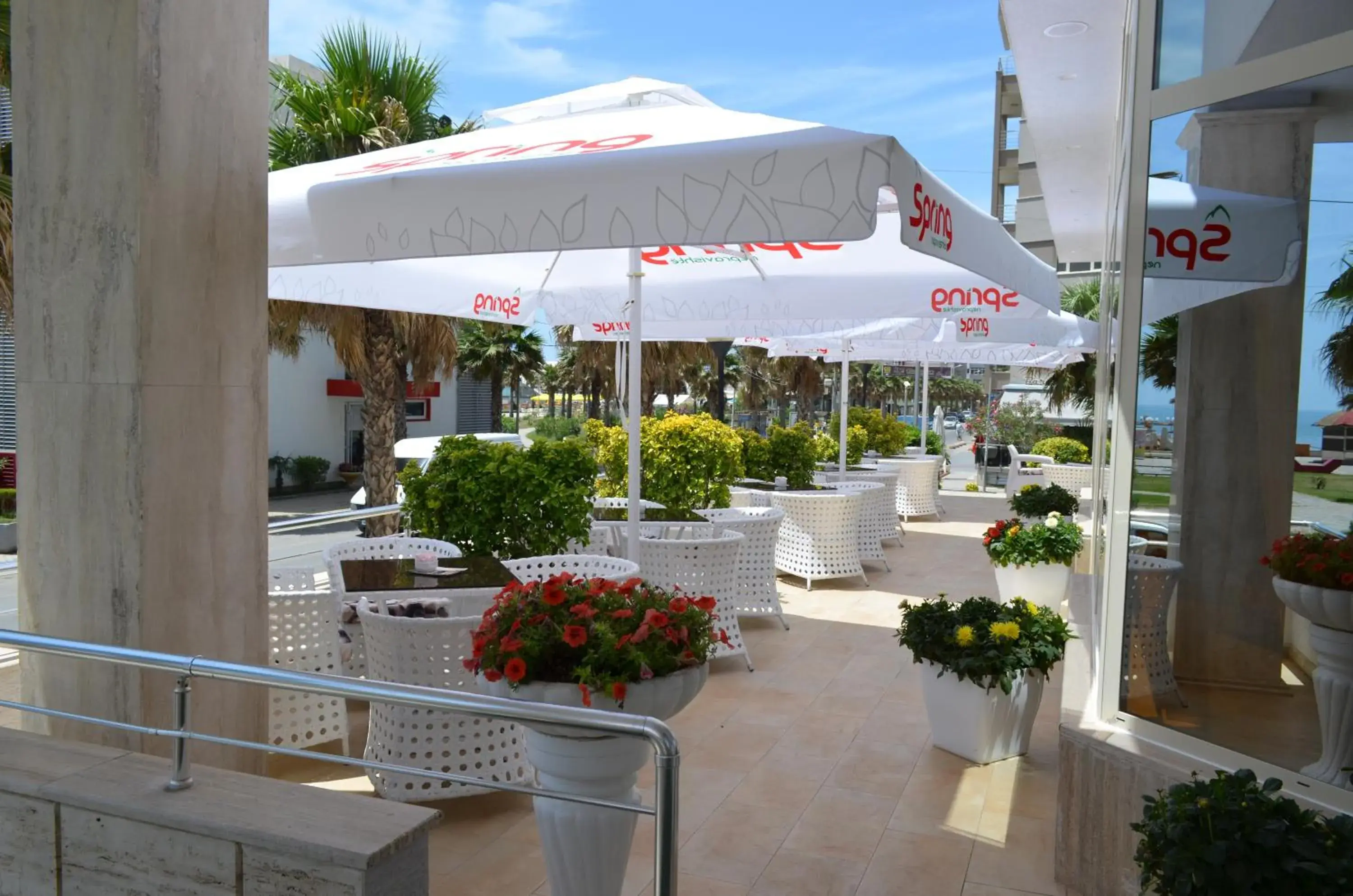 Restaurant/Places to Eat in Hotel Arvi