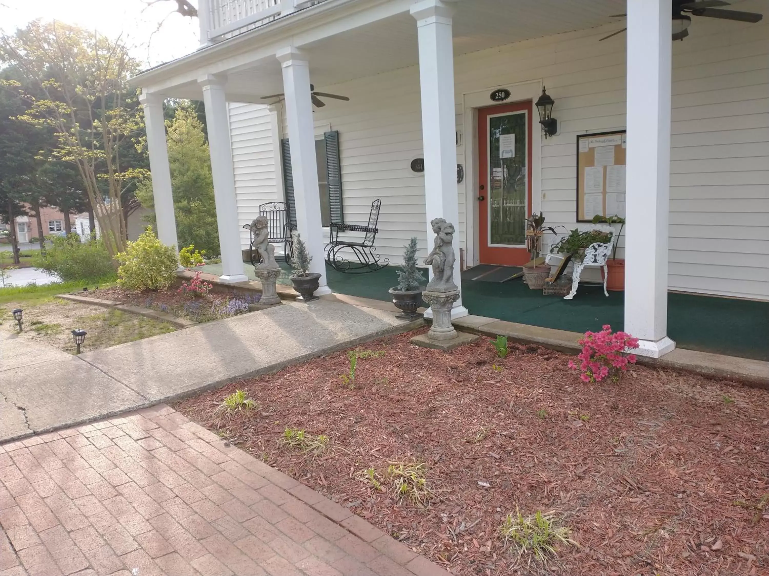 Facade/entrance in The Babcock House