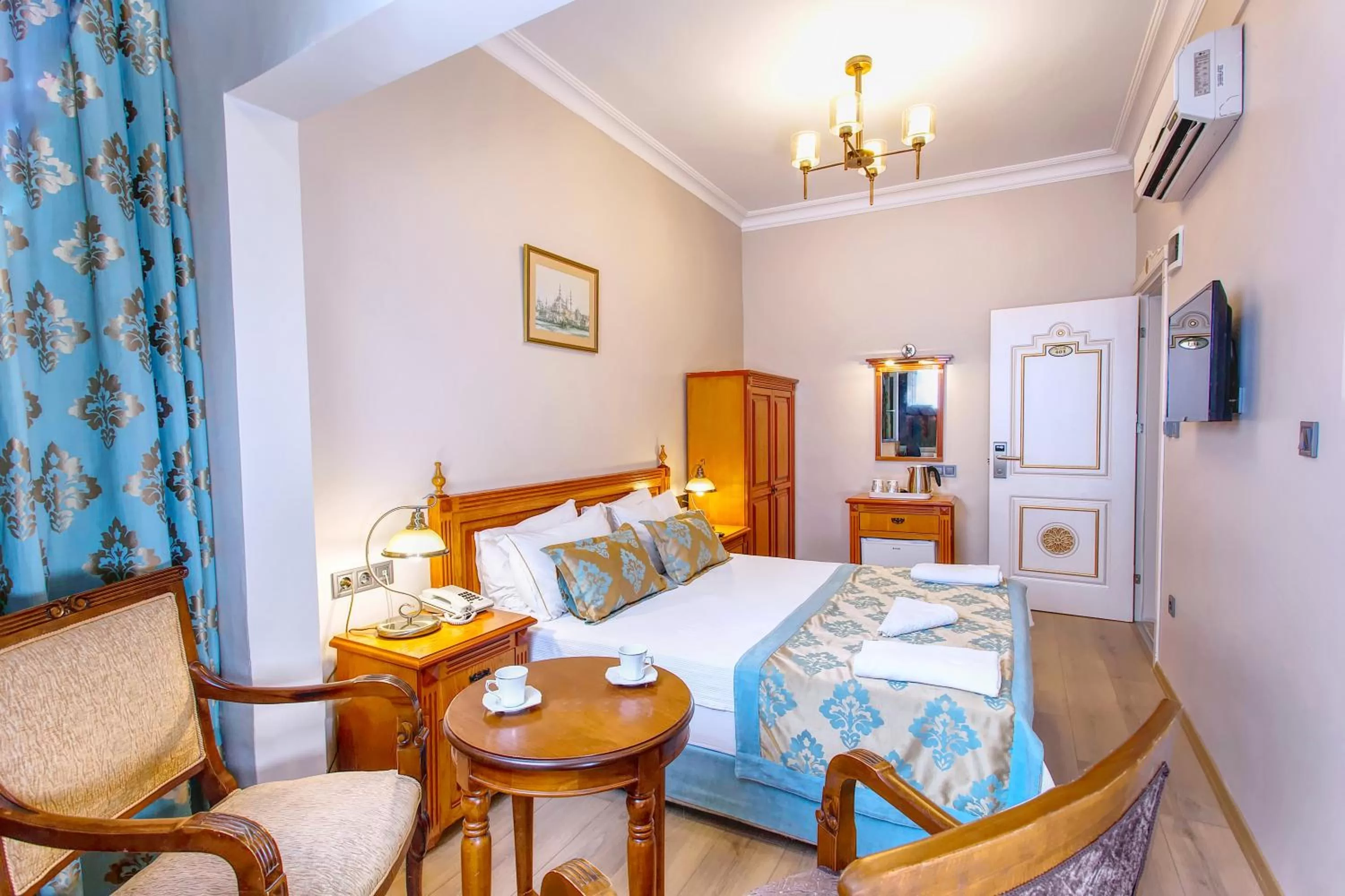 Bedroom, Bed in Hotel Saba