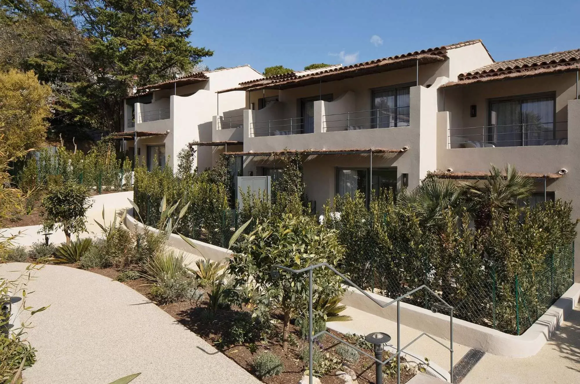 Property Building in La Bastide de Biot