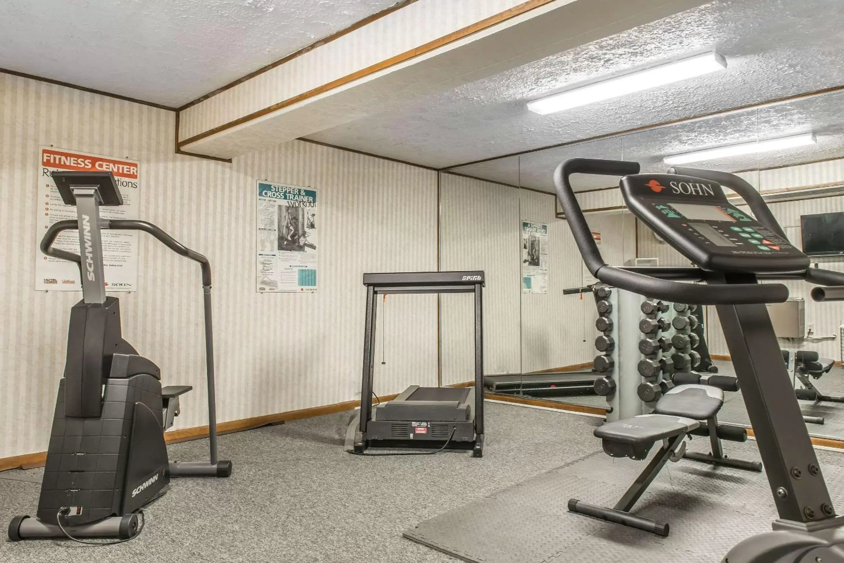 Fitness centre/facilities, Fitness Center/Facilities in Quality Inn Hermitage