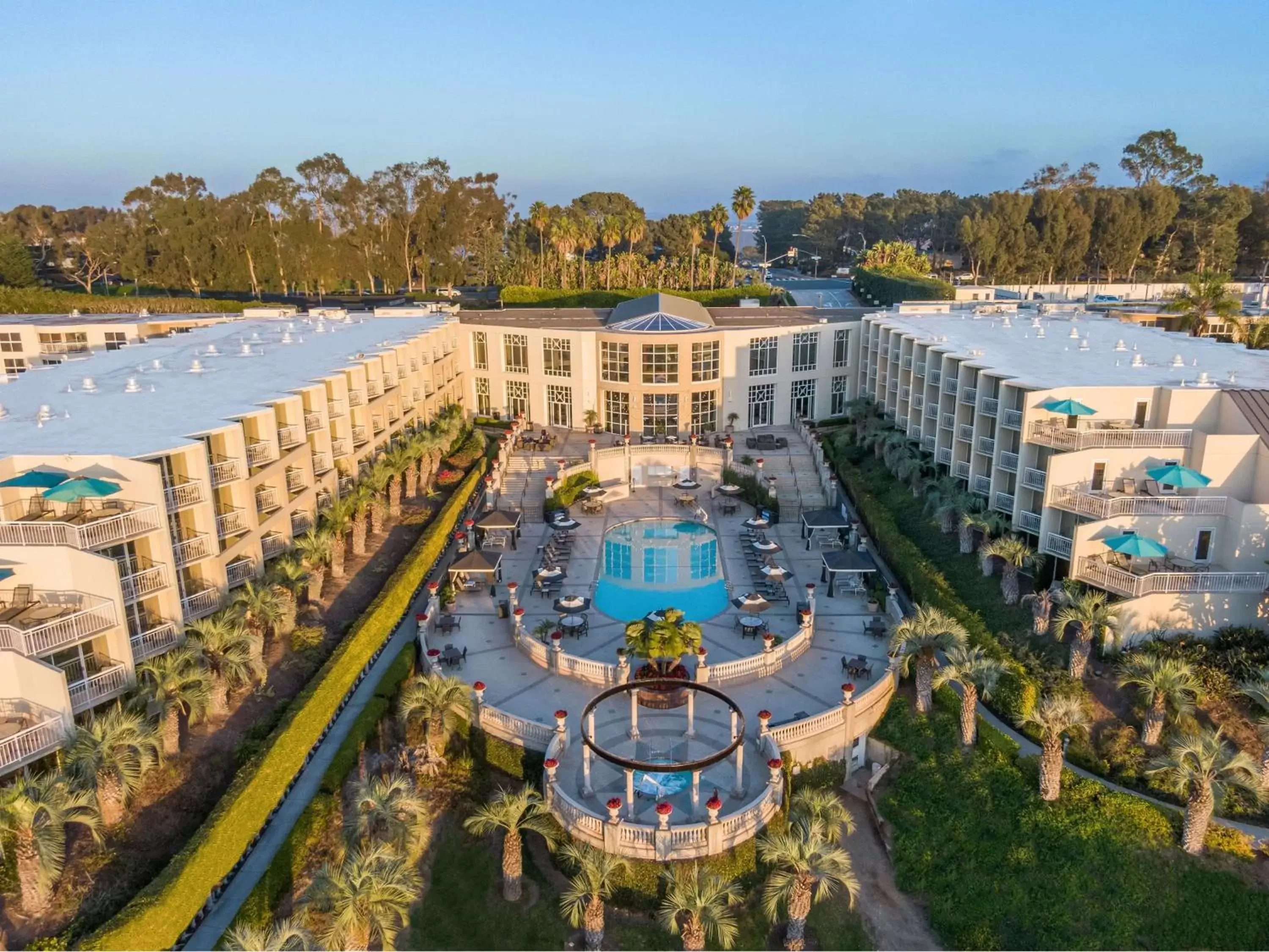 Pool view, Bird's-eye View in Hilton La Jolla Torrey Pines