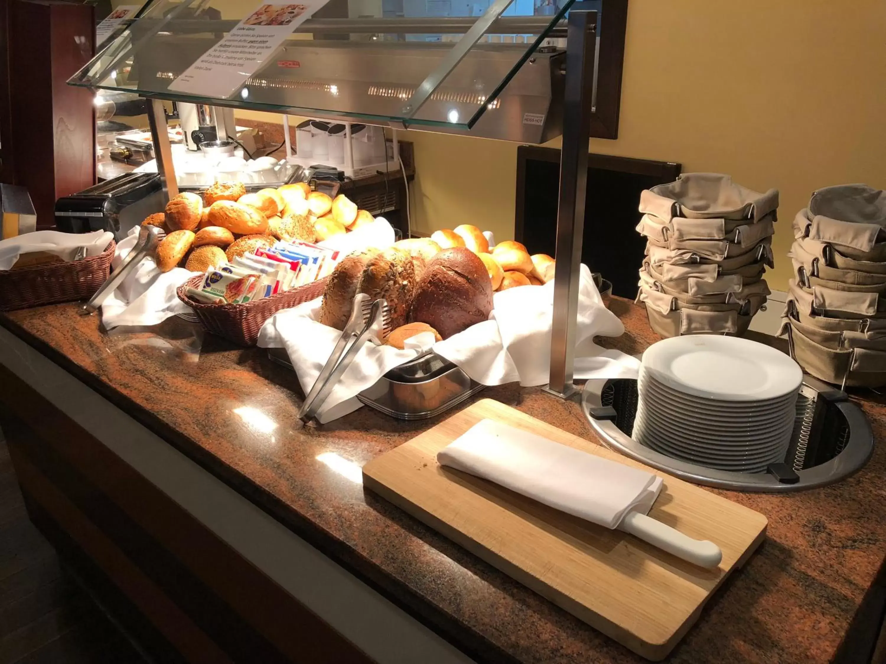 Breakfast, Food in Göbel's Sophien Hotel