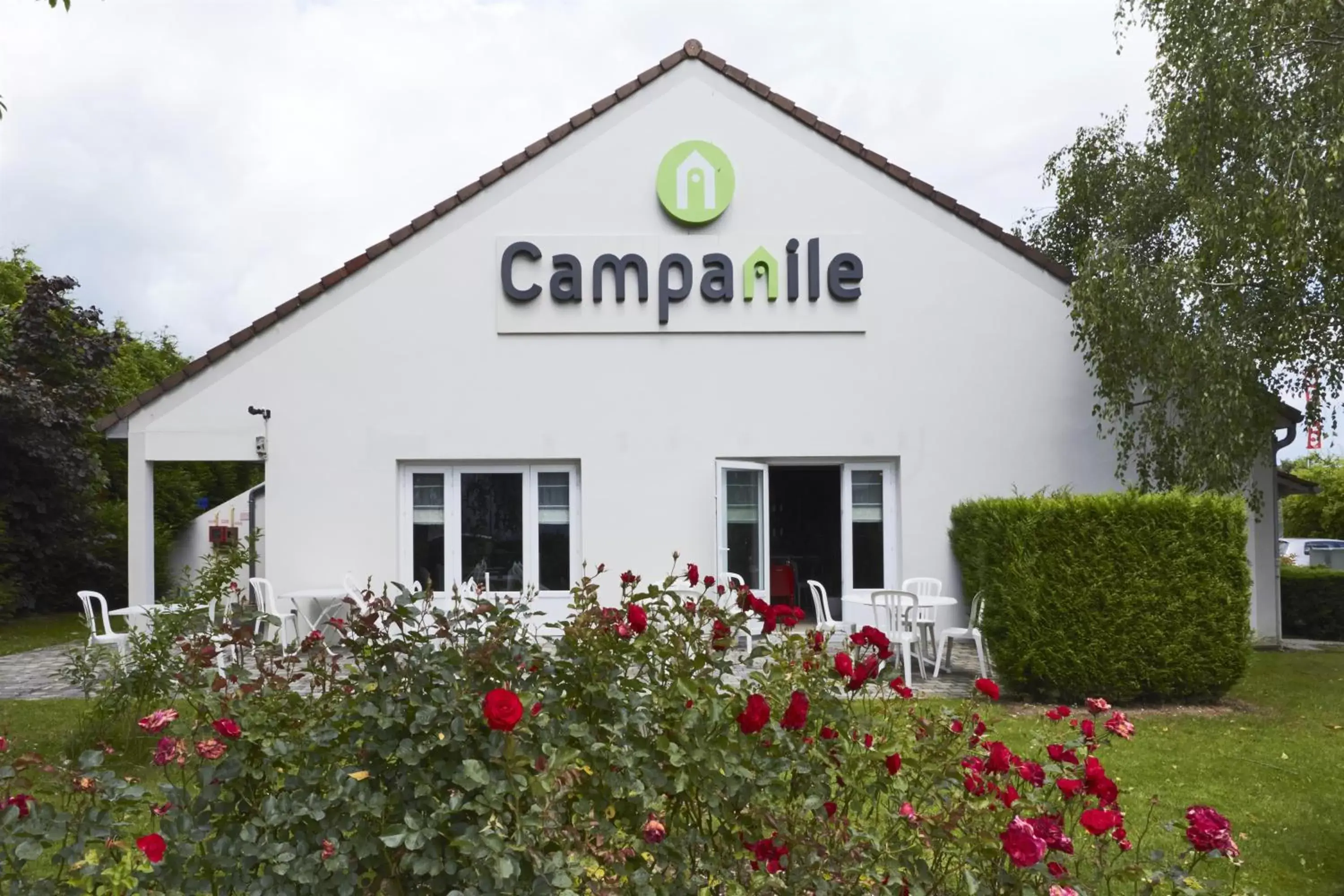 Garden, Property Building in Campanile Arras - Saint-Nicolas