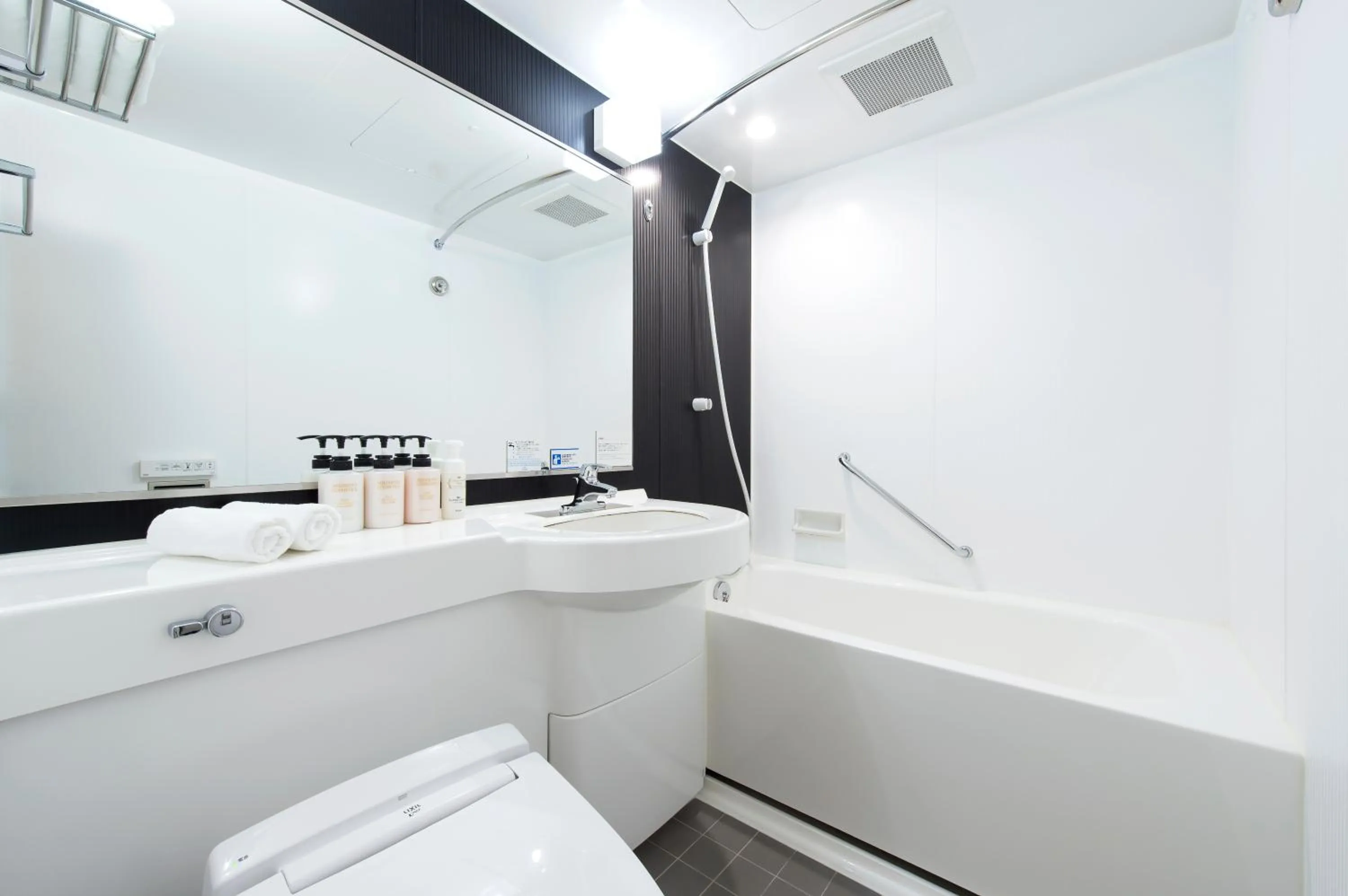 Bathroom in Hotel Villa Fontaine Tokyo-Ueno Okachimachi