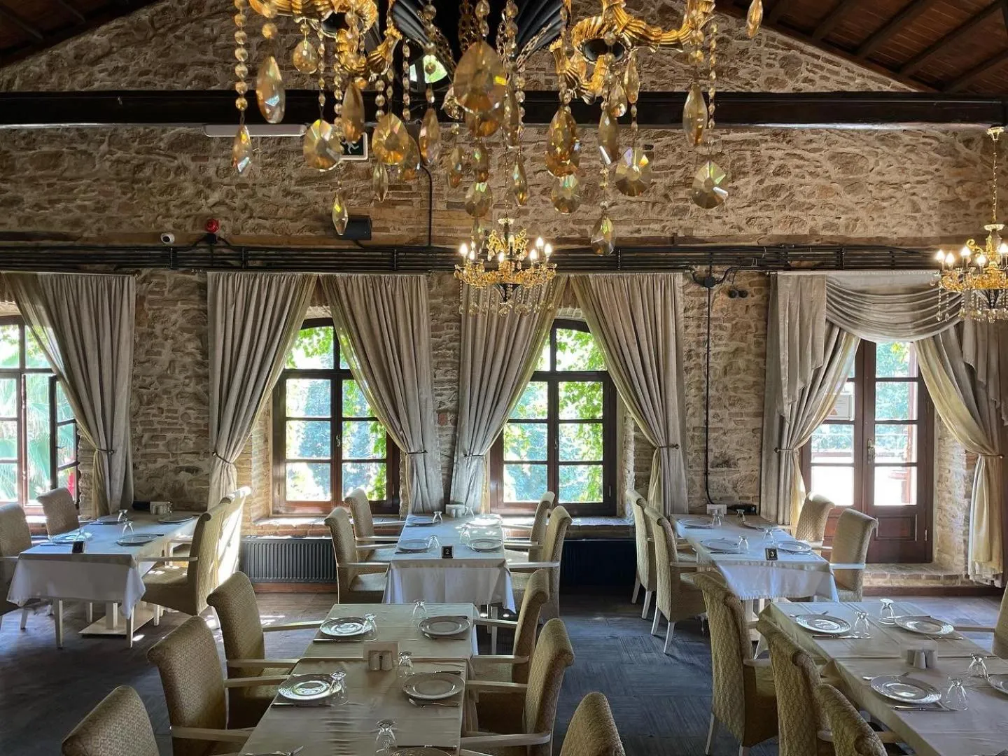 Restaurant/places to eat in Giritligil Hotel