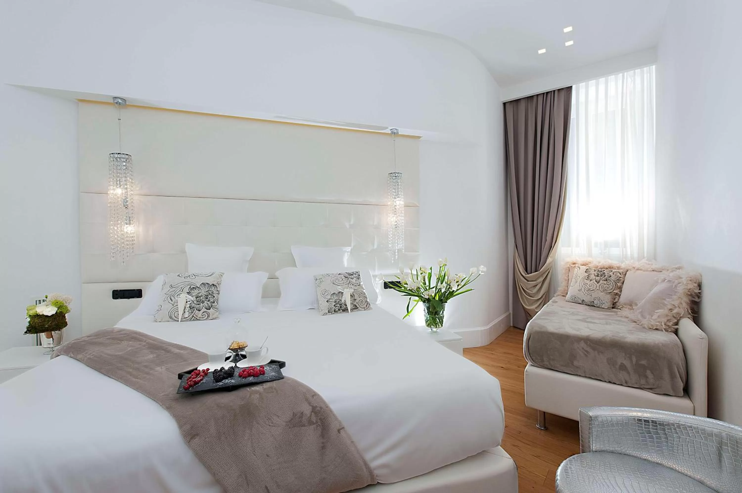 Photo of the whole room, Bed in Argentina Residenza Style Hotel