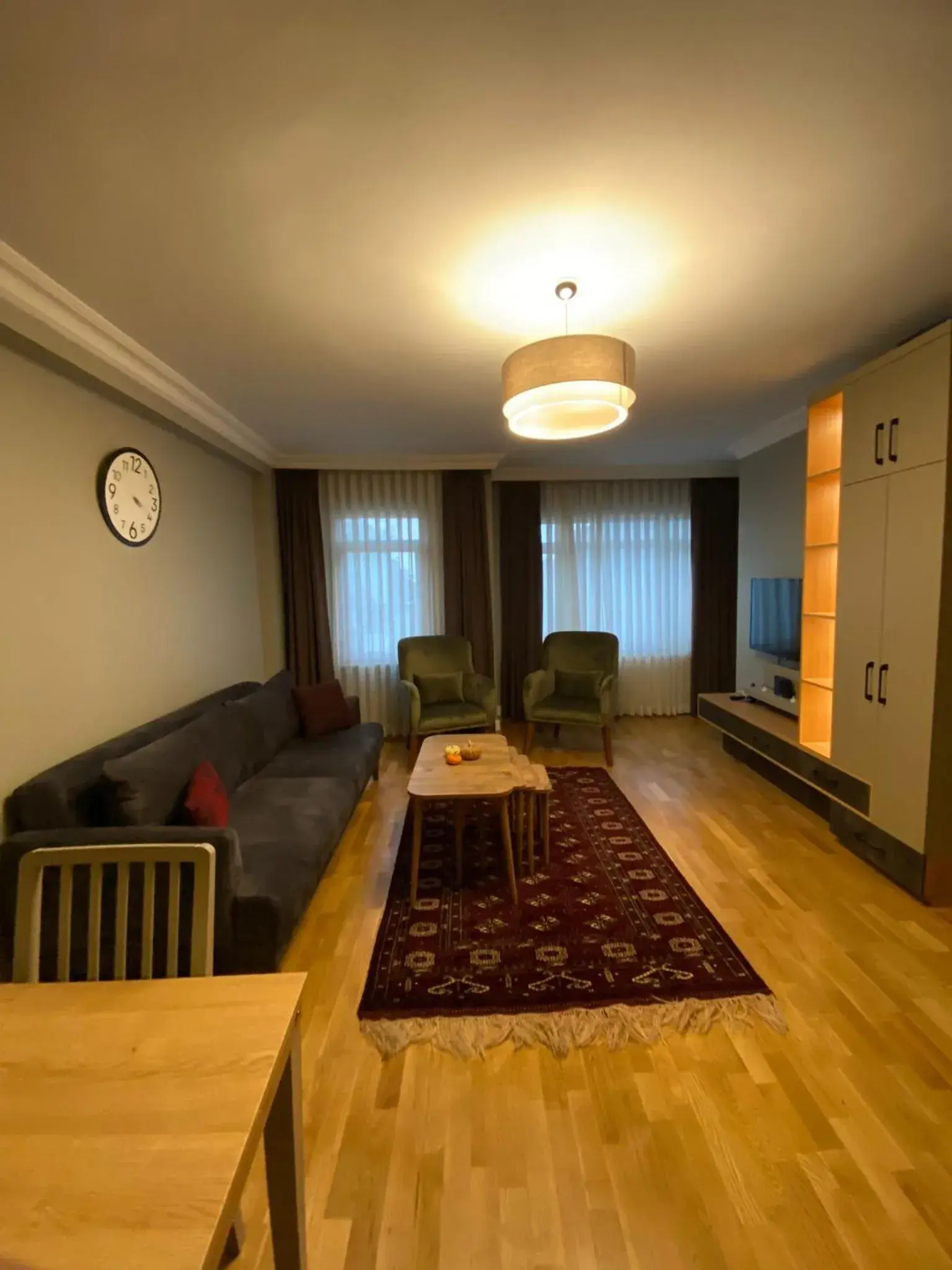 Communal lounge/ TV room, Seating Area in Triada Hotel Taksim