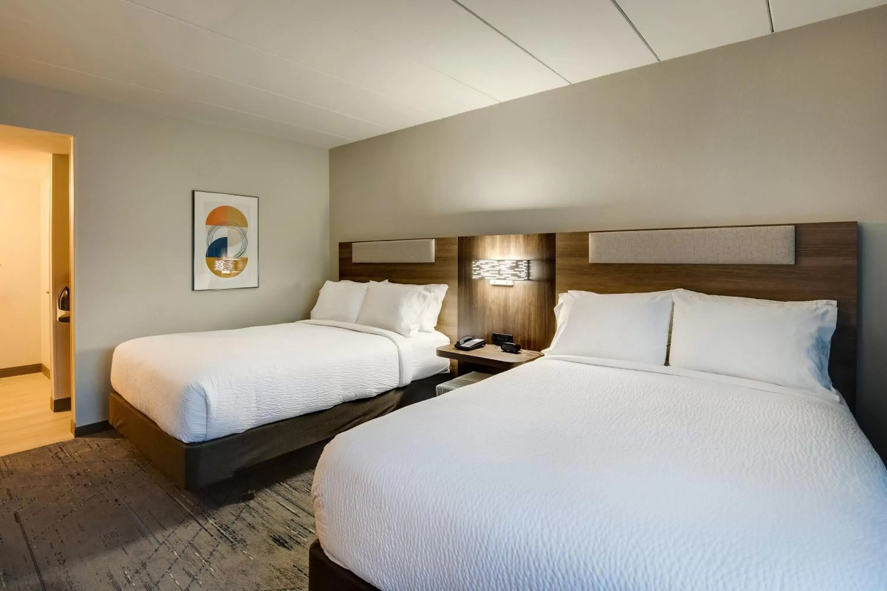 Photo of the whole room, Bed in Holiday Inn Express I-95 Capitol Beltway - Largo, an IHG Hotel