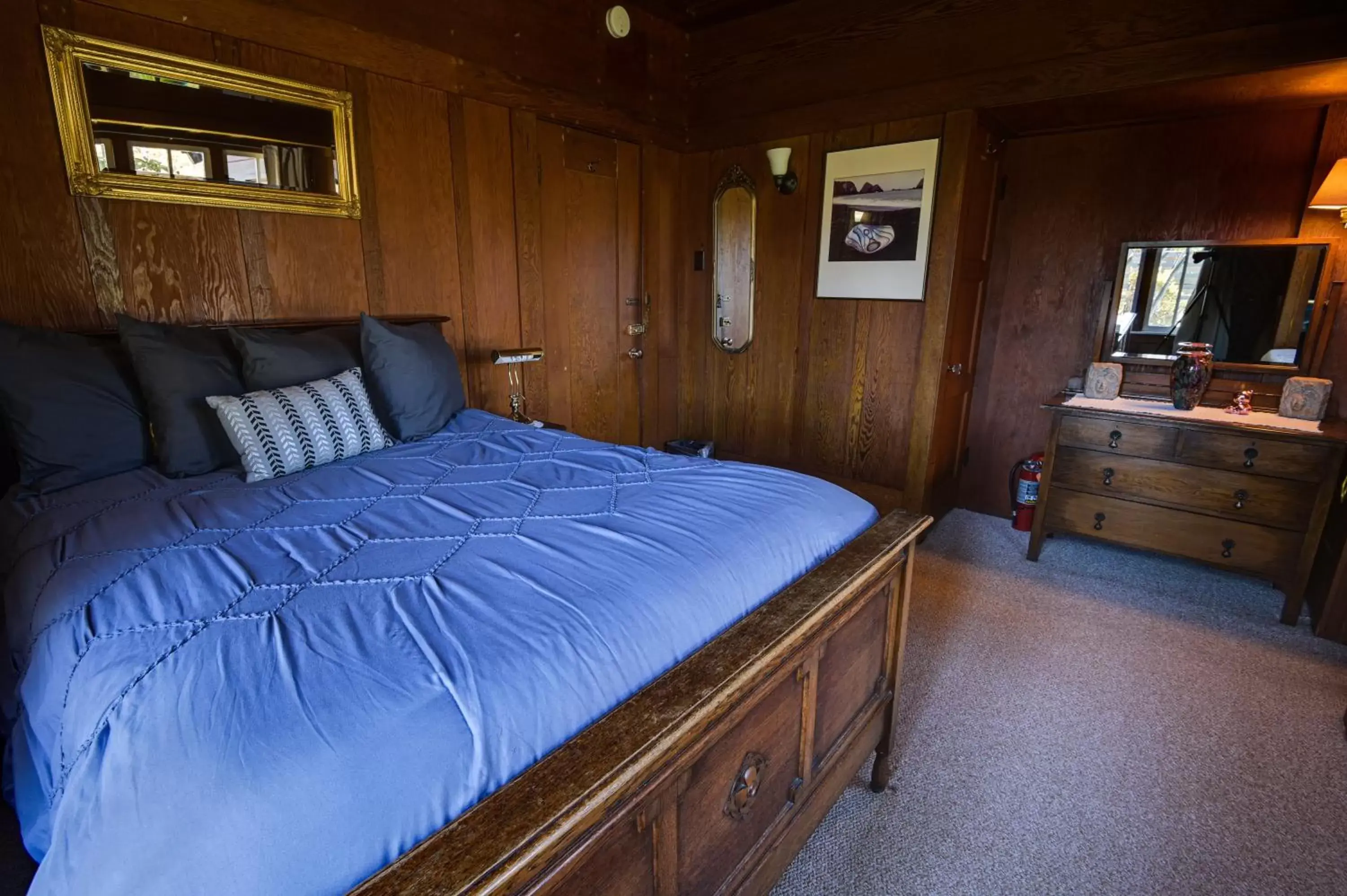 Bed in The Captains Quarters