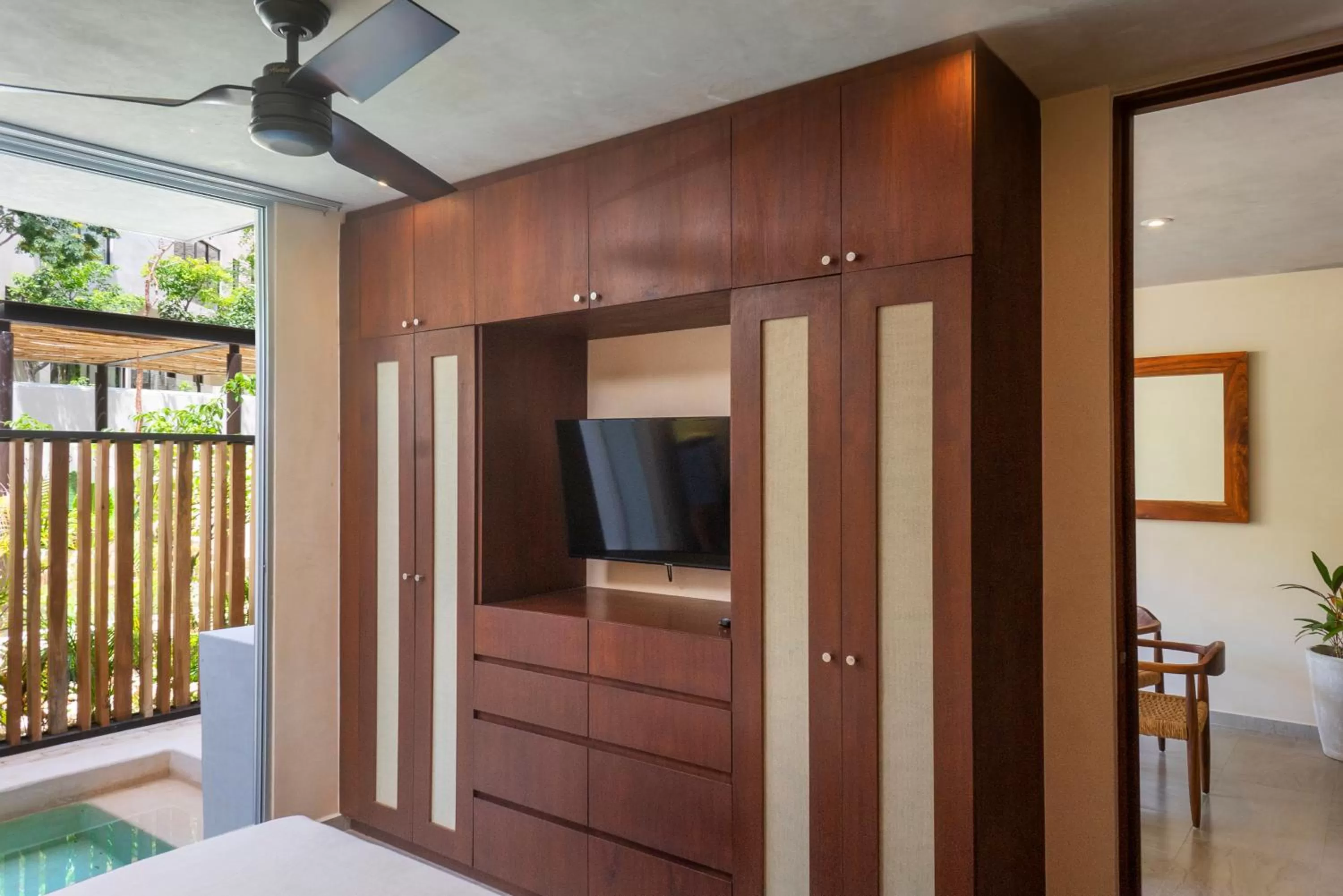 TV and multimedia, TV/Entertainment Center in ARUNA TULUM-Luxury Studios & Apartments