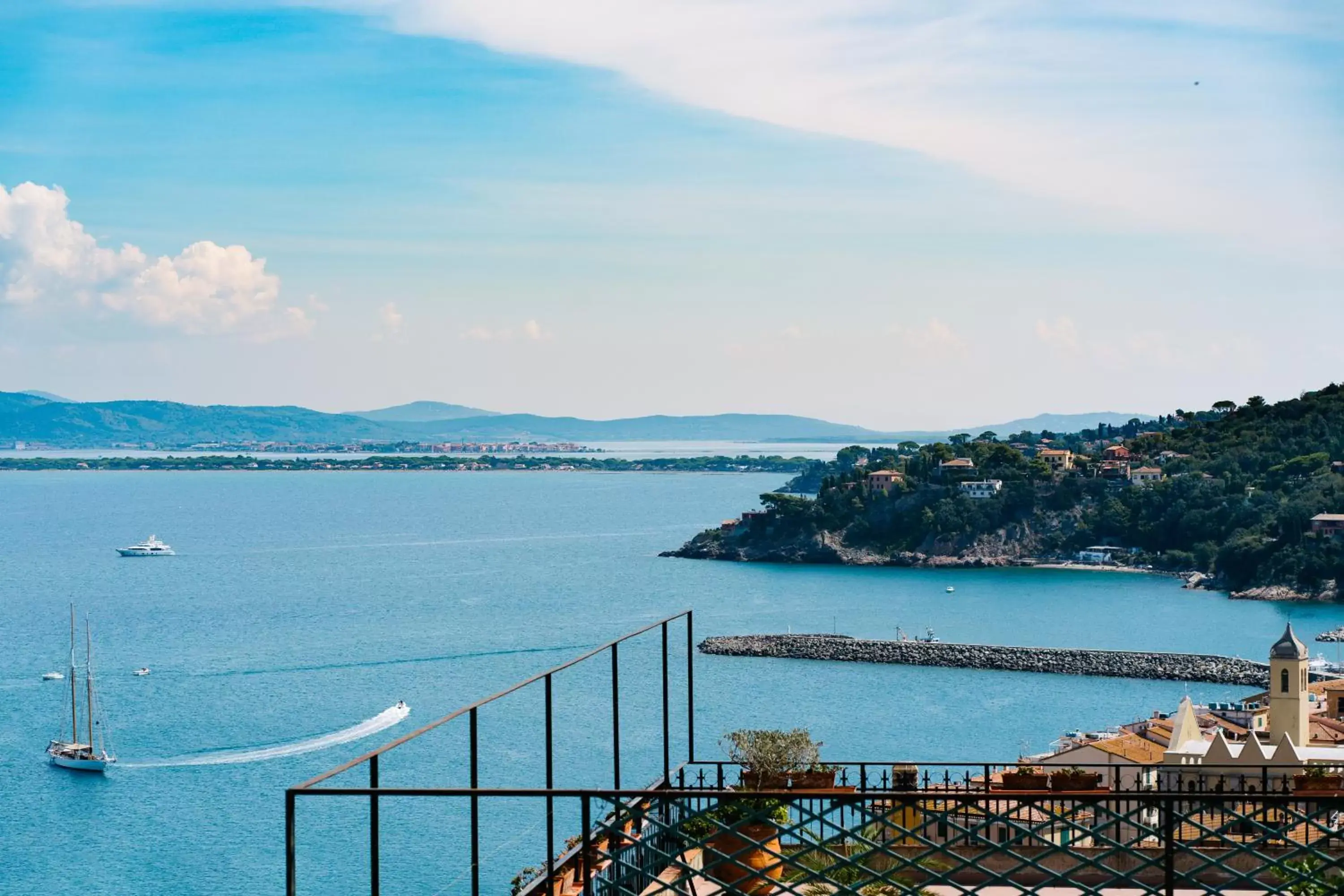 Balcony/Terrace in Bike&Boat Argentario Hotel