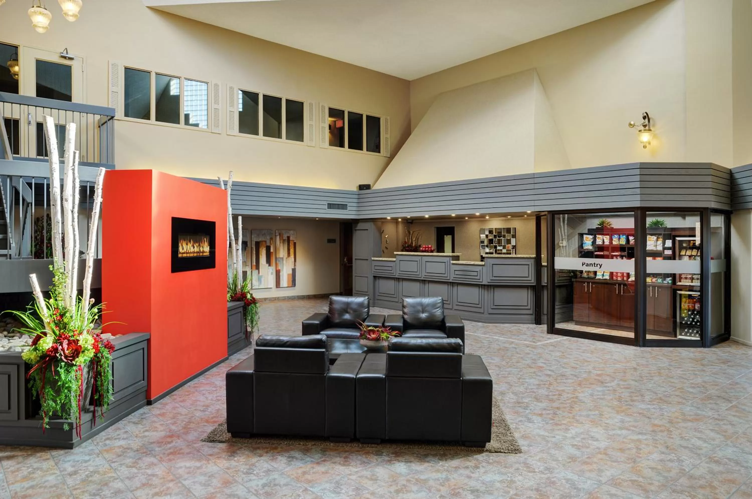 Lobby or reception in Travelway Inn Sudbury