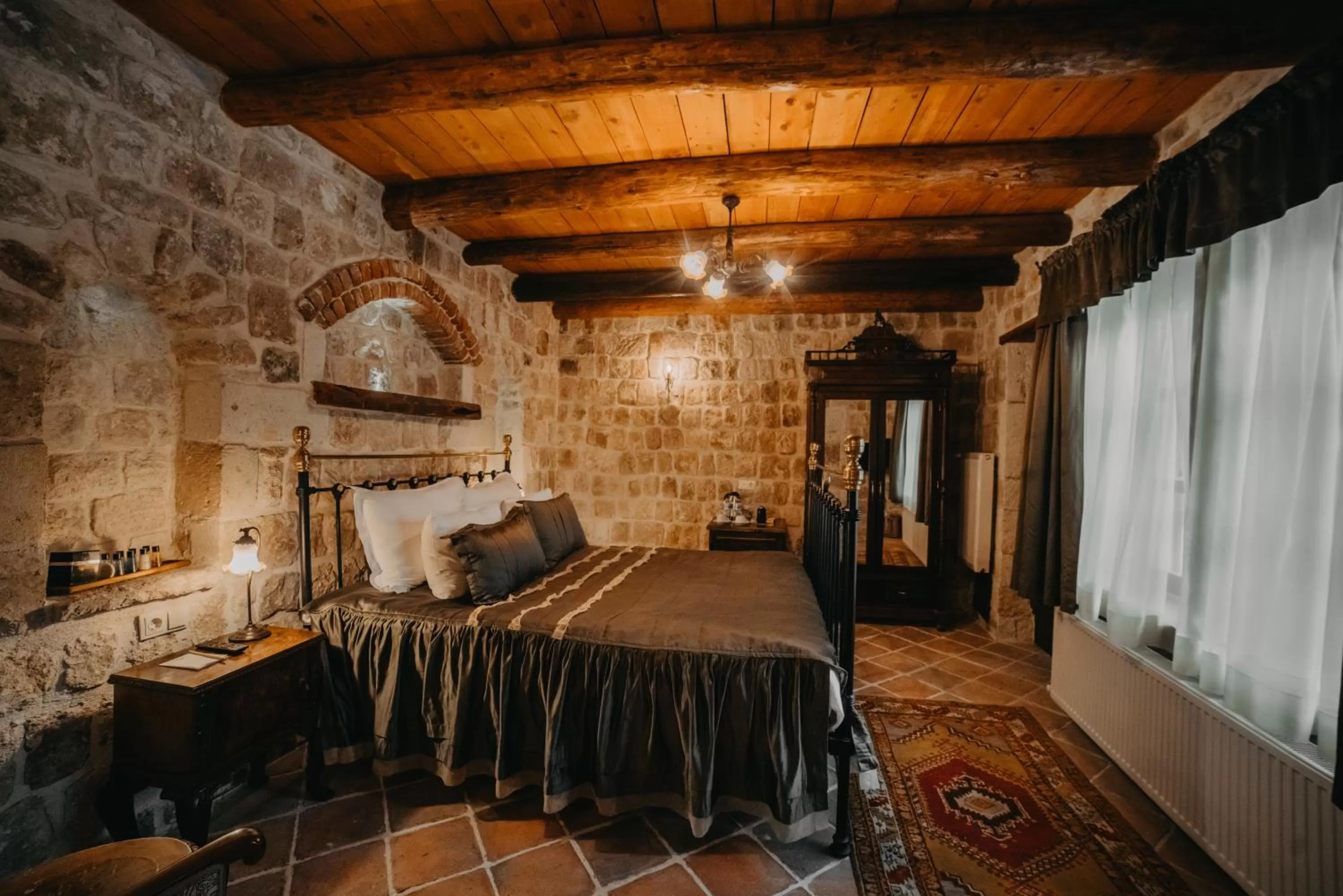 Bed in Dere Suites Cappadocia