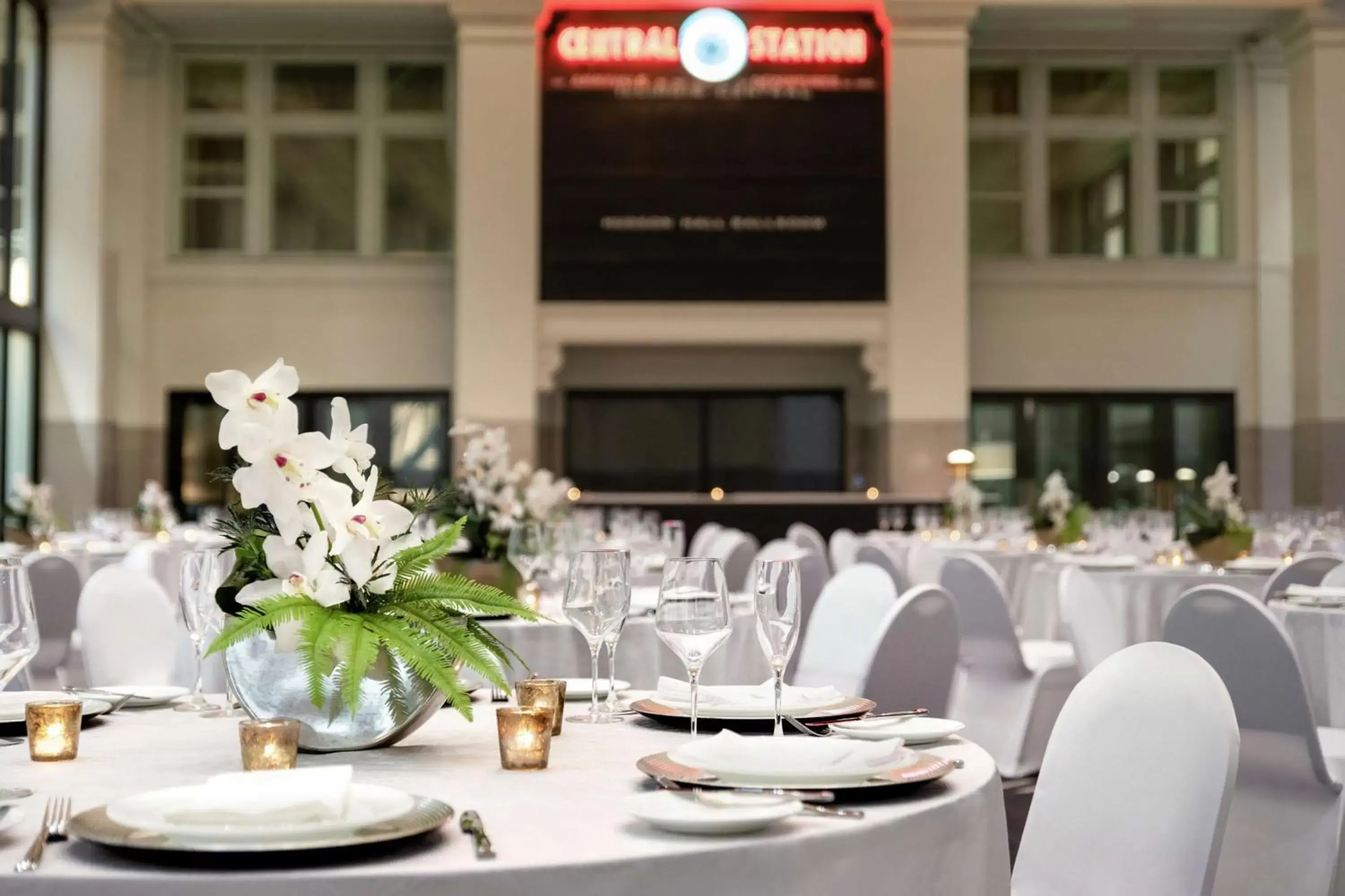 Meeting/conference room in The Central Station Memphis, Curio Collection By Hilton