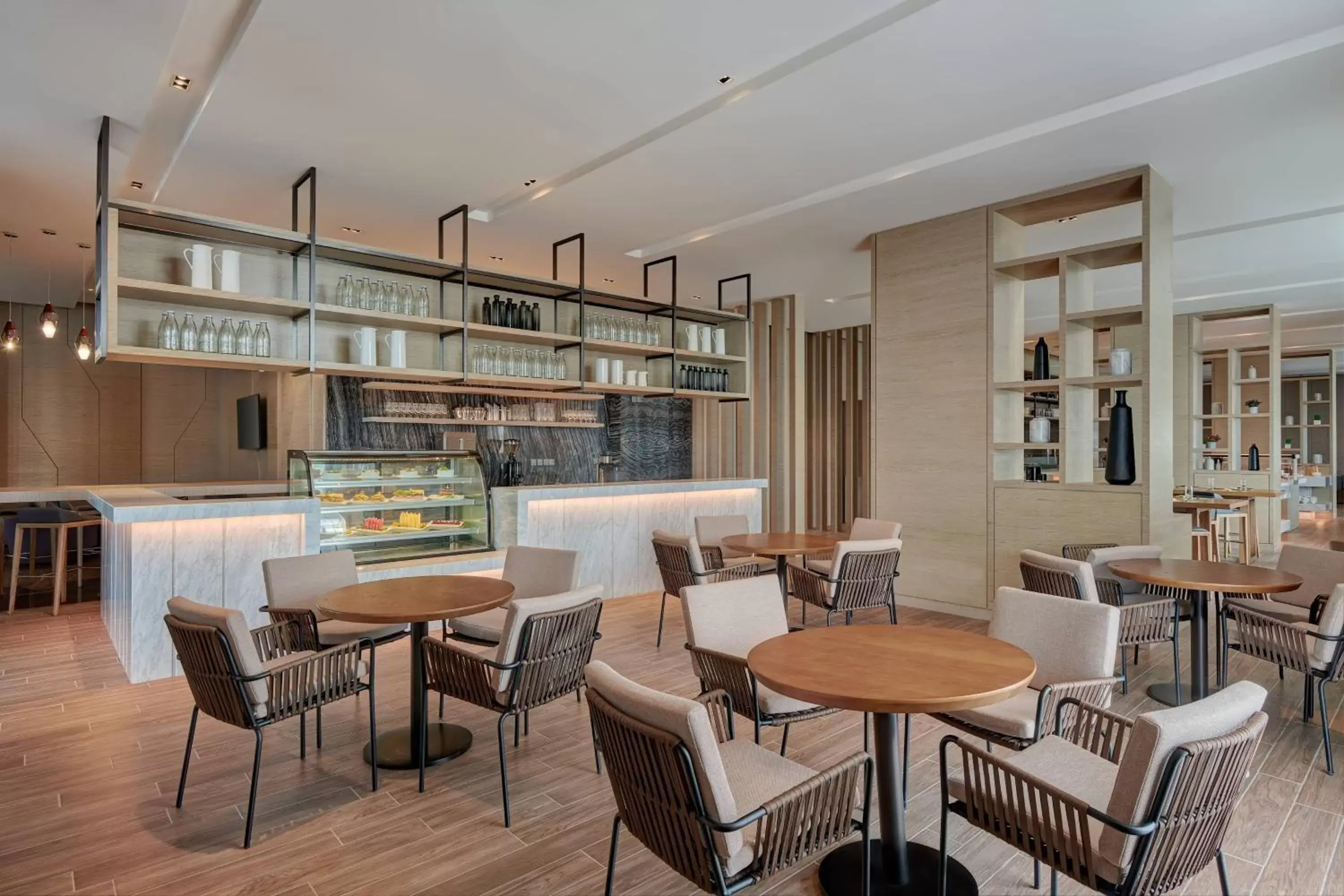 Lobby or reception, Lounge/Bar in Fairfield by Marriott Bintulu Paragon