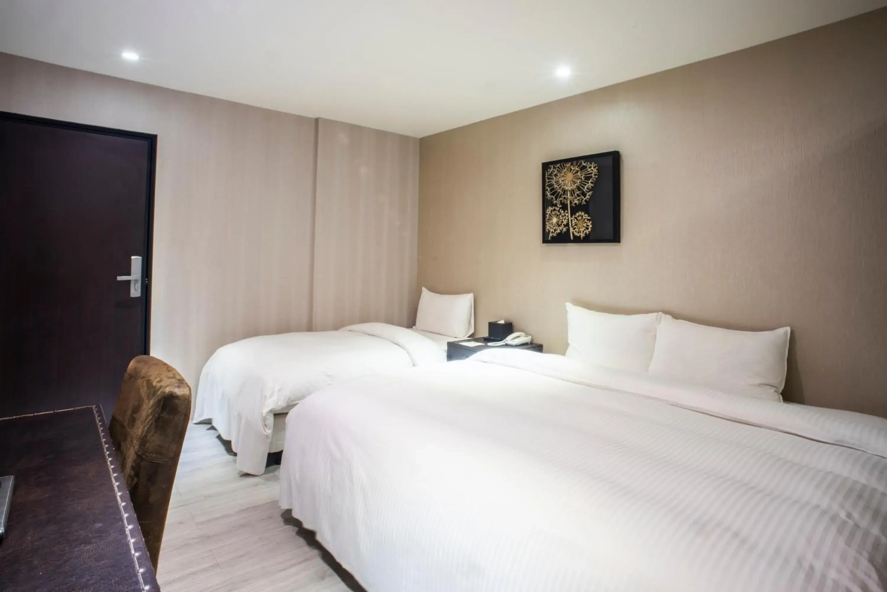 Photo of the whole room, Bed in XinsheHotel - Chungli