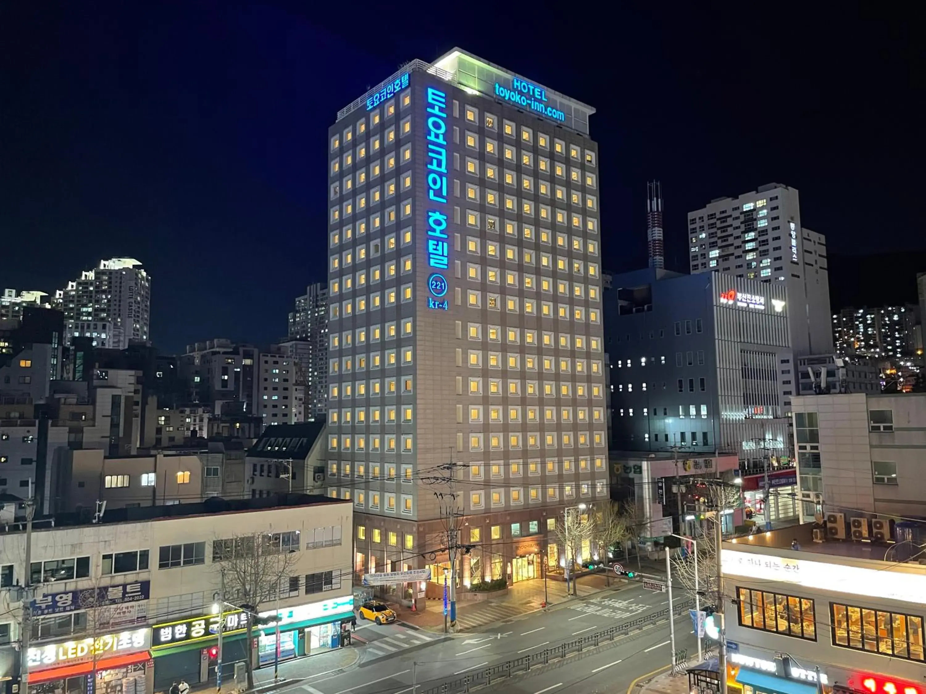 Facade/entrance in Toyoko Inn Busan Seomyeon