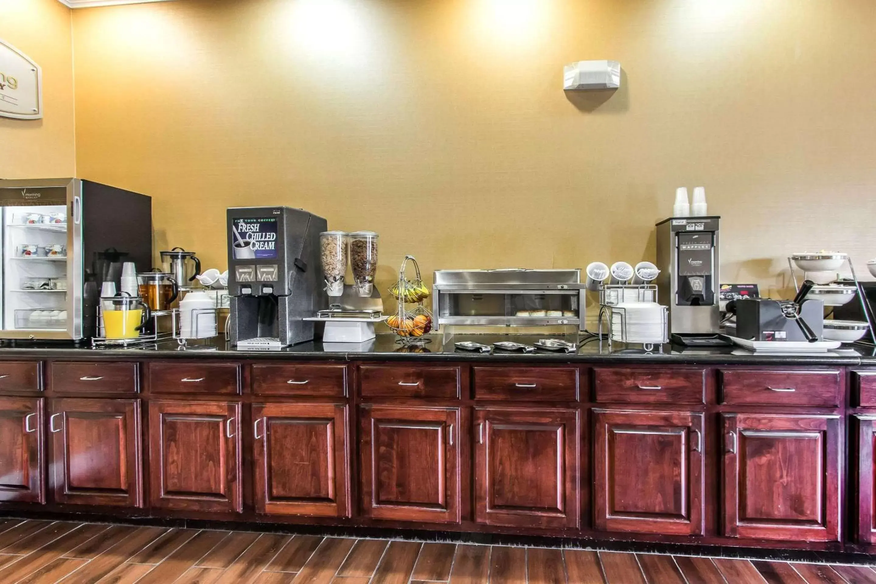 Restaurant/places to eat in Sleep Inn & Suites Huntsville near U.S. Space & Rocket Center