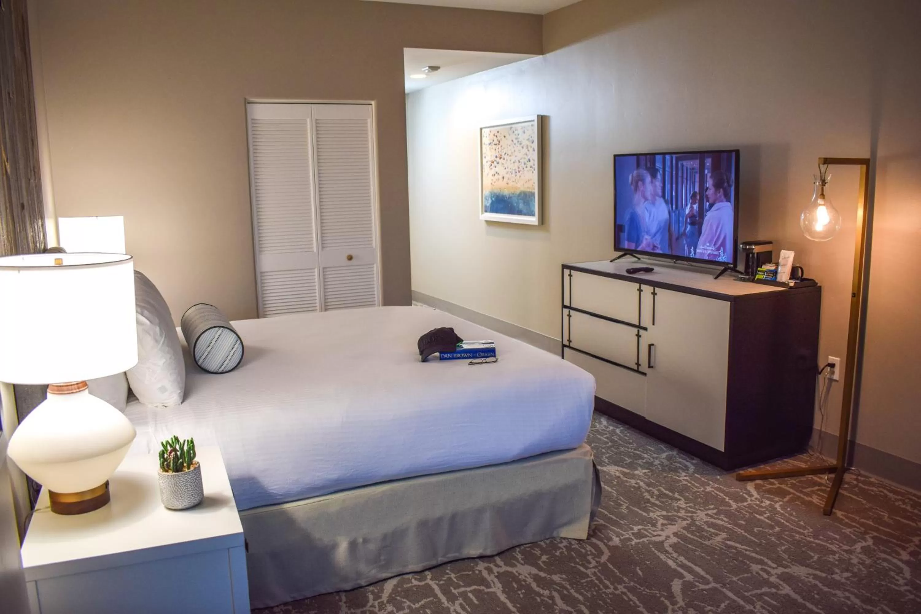 Bed in Beachside Inn