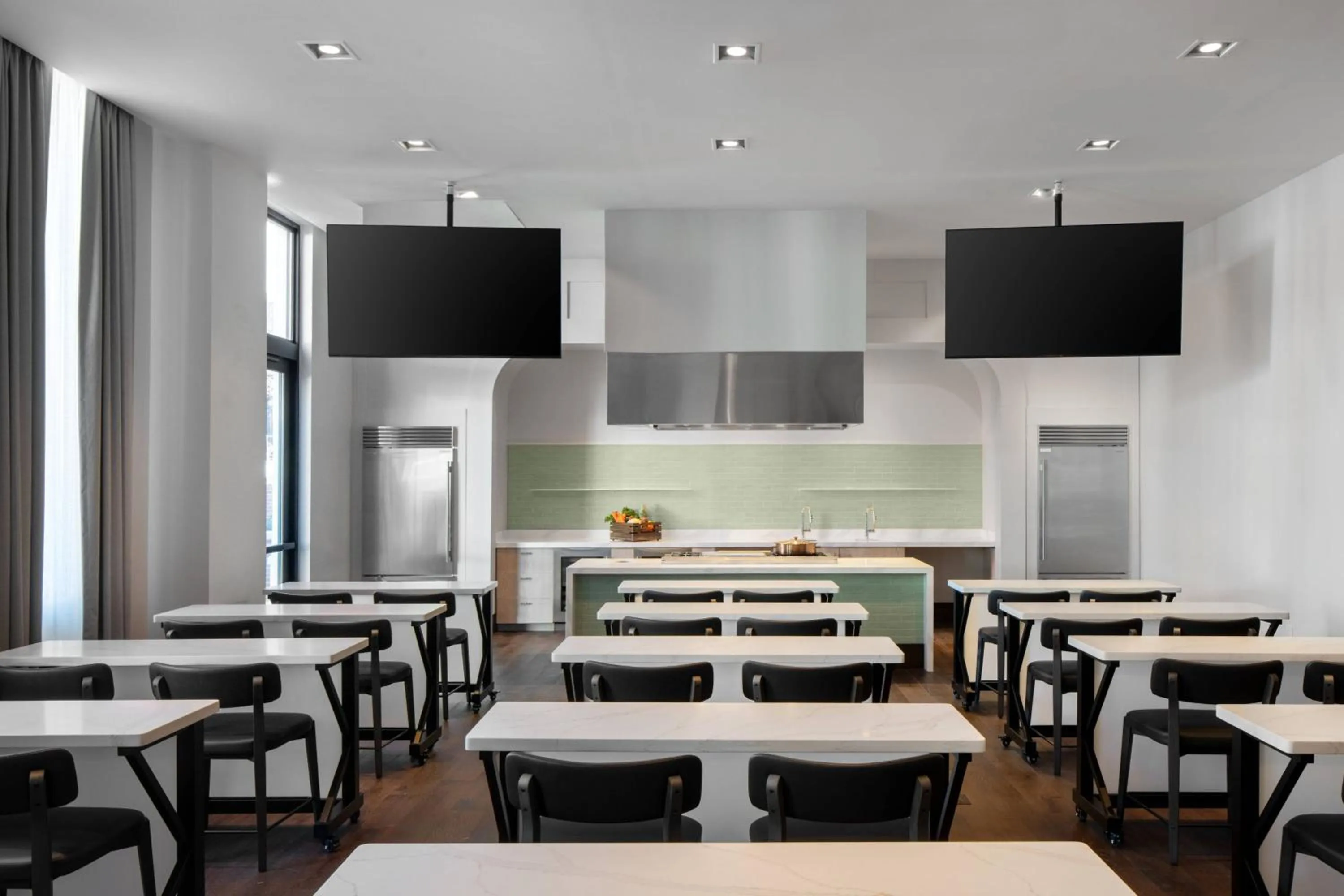 Kitchen or kitchenette in Trilith Guesthouse, Fayetteville, GA, a Tribute Portfolio Hotel