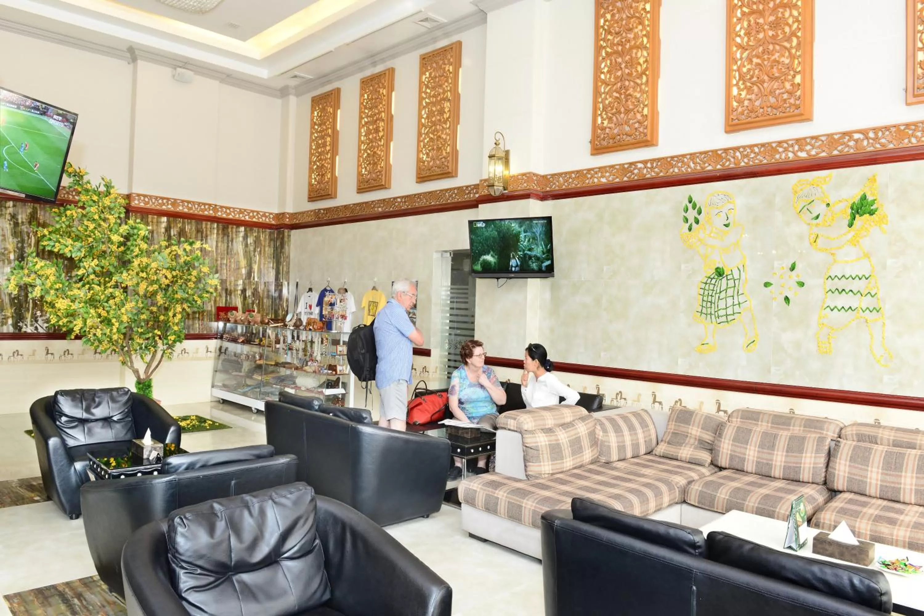 Lobby or reception in Hotel Grand United - Ahlone Branch