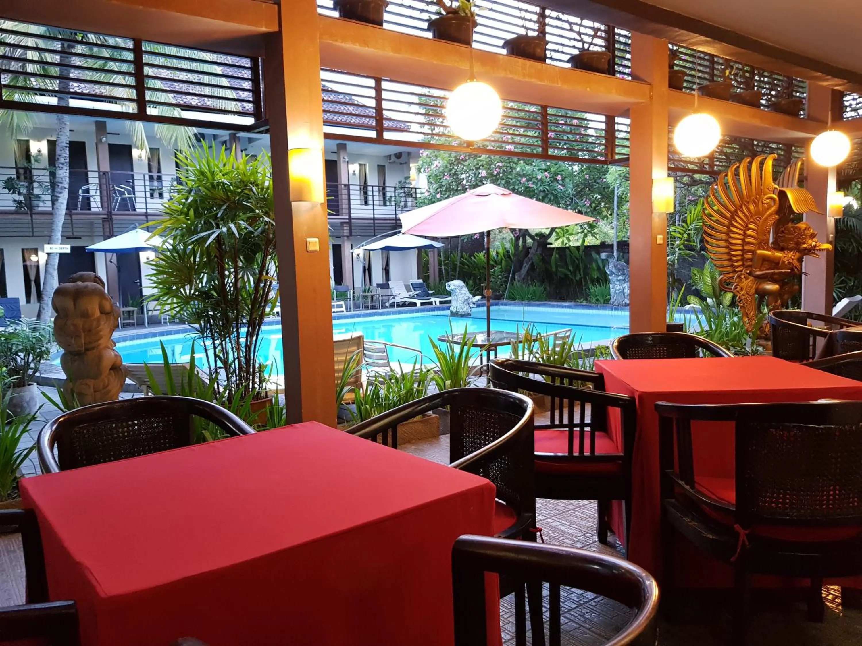 Restaurant/places to eat in Sanur Agung Hotel