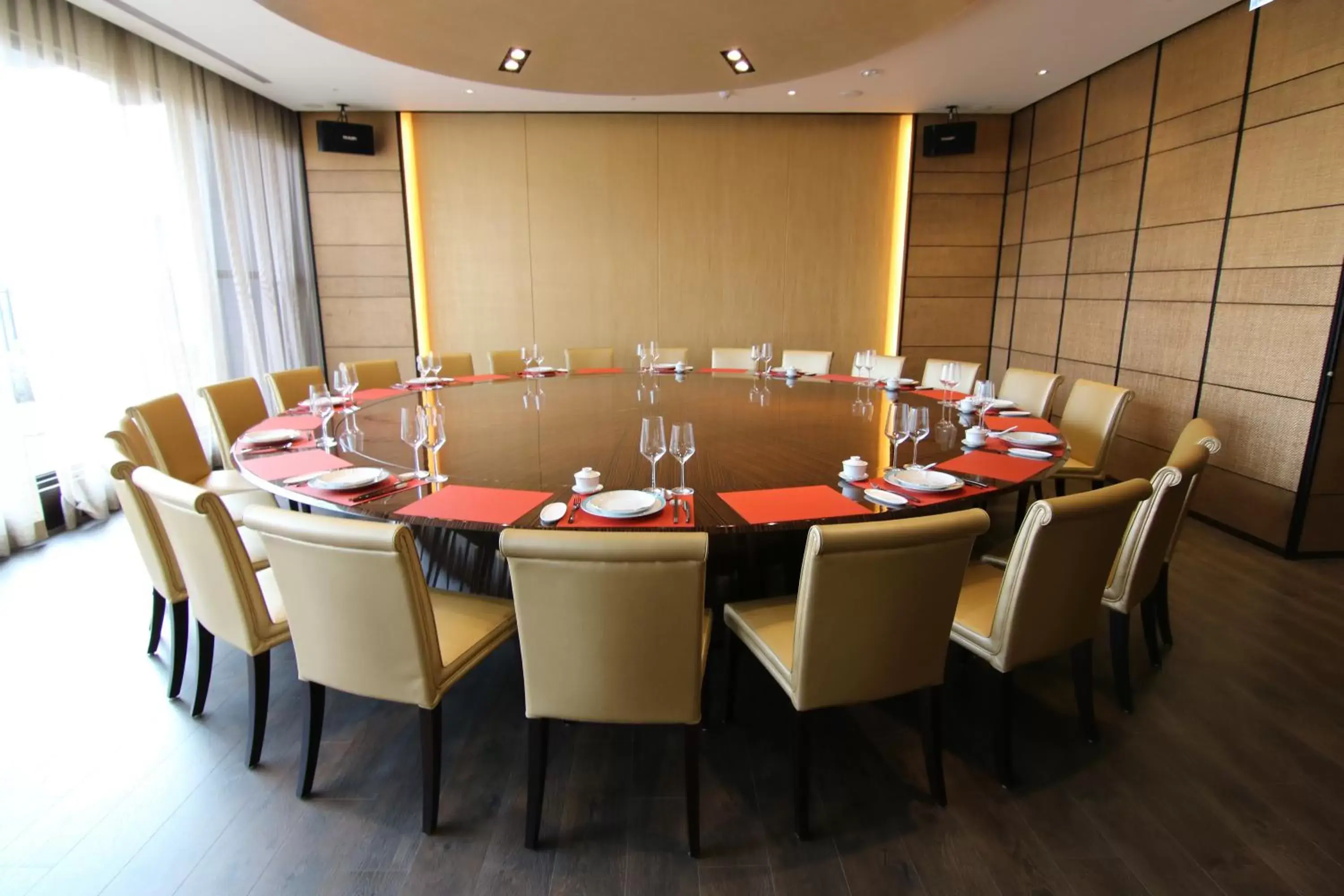 Banquet/Function facilities in H2O HOTEL