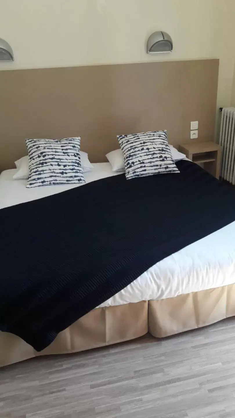 Bed in Hotel de la Plage - Barcares