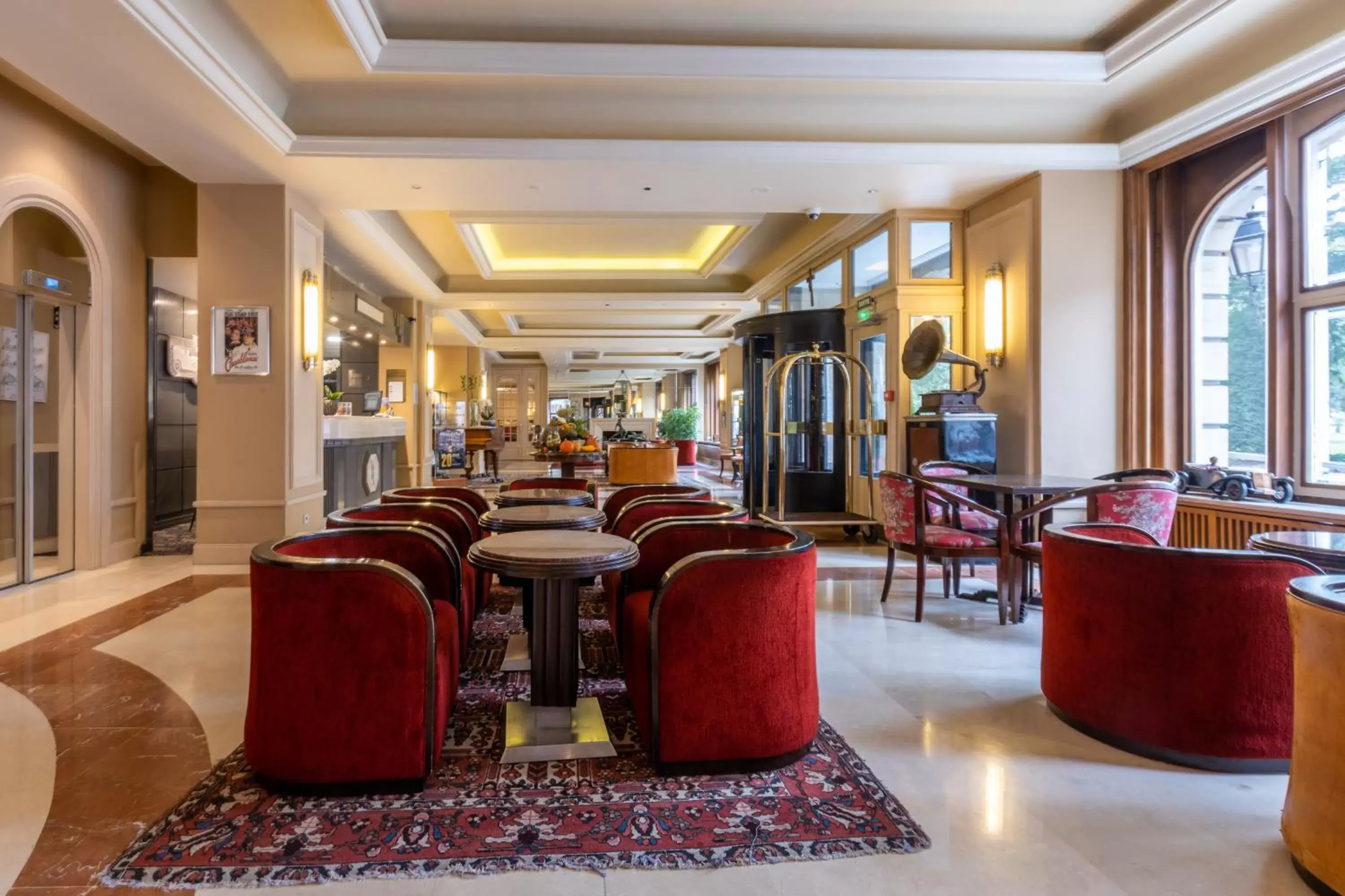 Lobby or reception, Restaurant/Places to Eat in Hotel Du Parc - Mulhouse Centre