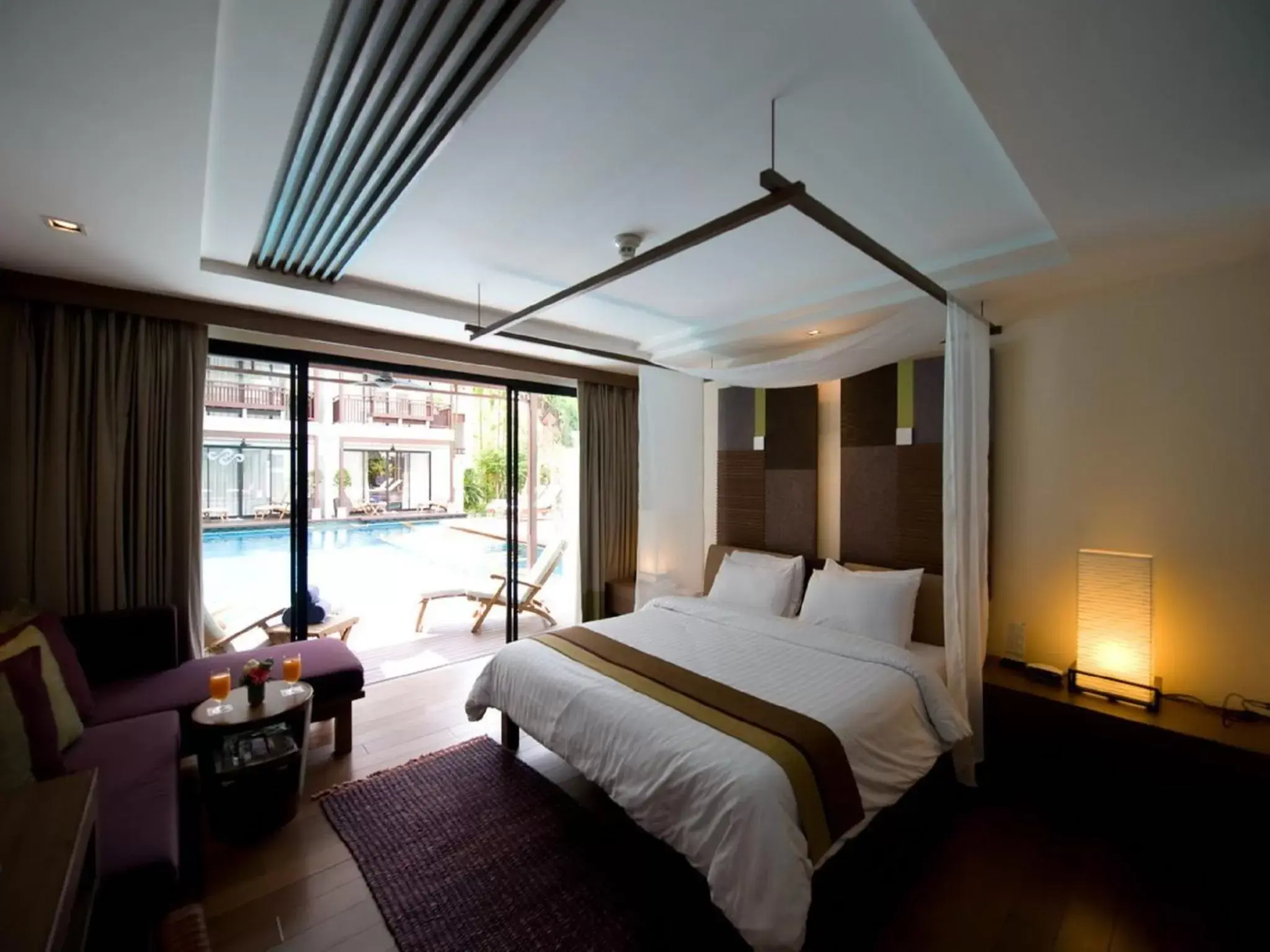 Bed in Rarin Jinda Wellness Spa Resort