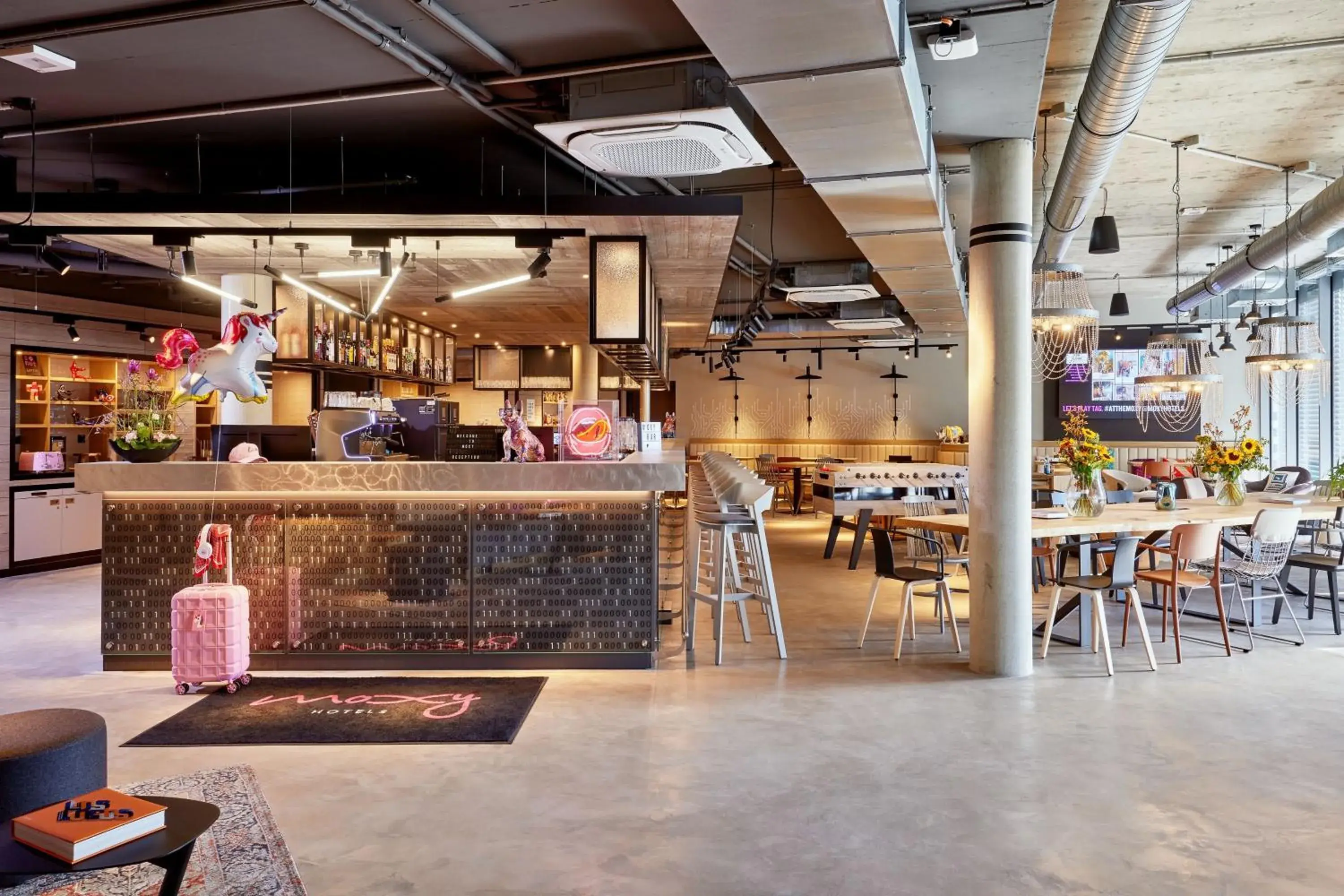 Lobby or reception, Restaurant/Places to Eat in Moxy Karlsruhe