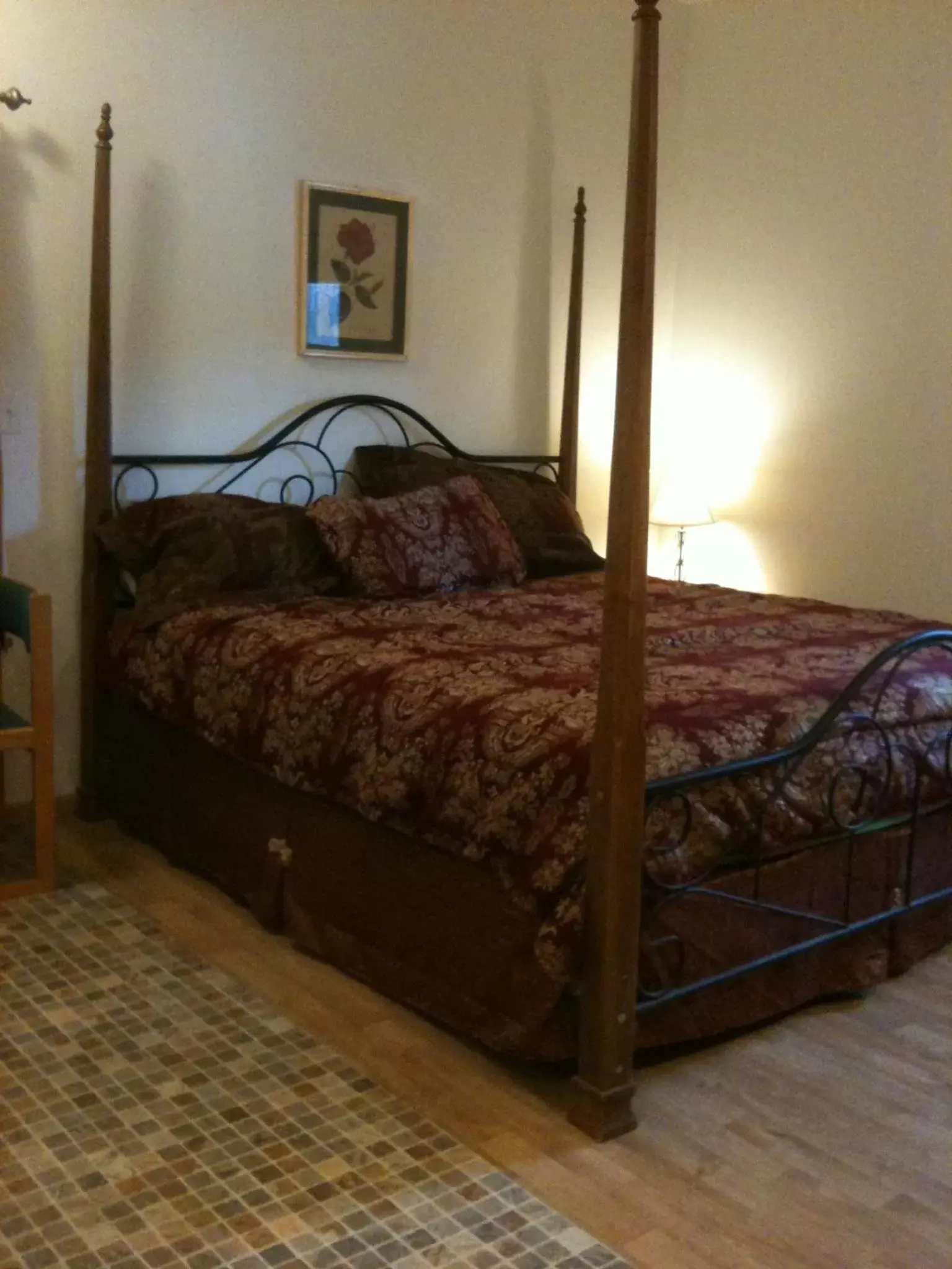 Bedroom, Bed in Abbey Archway Inn