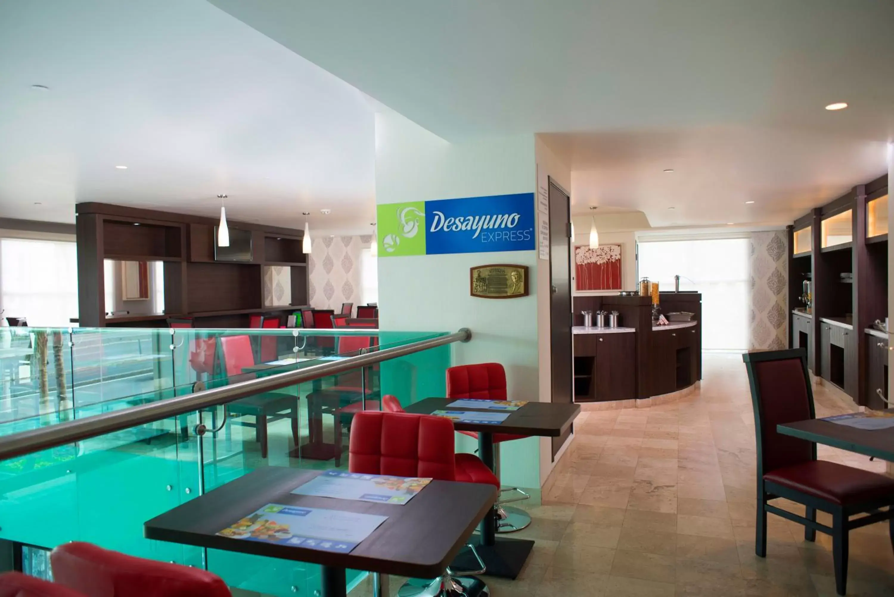 Restaurant/places to eat in Holiday Inn Express & Suites Queretaro, an IHG Hotel