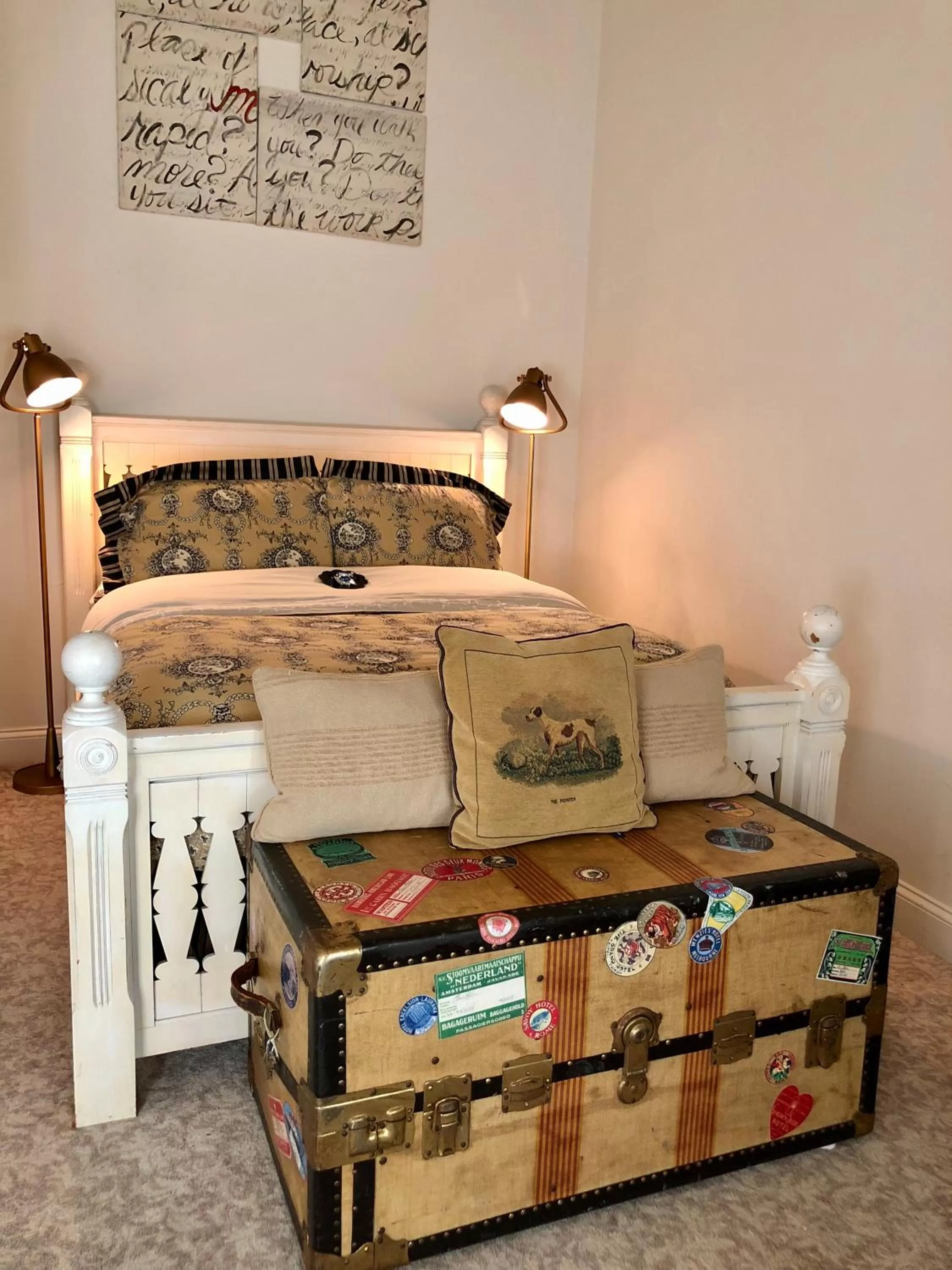 Bed in Frederick William House