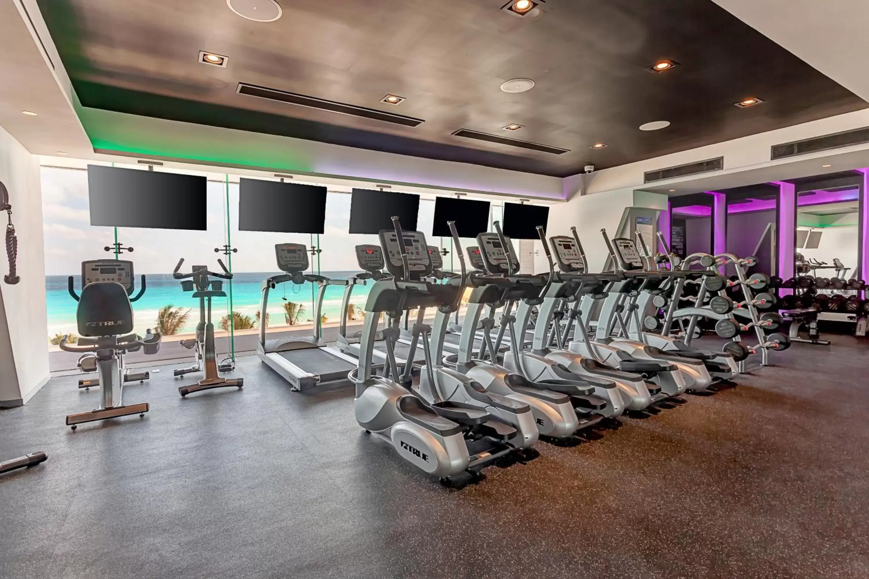 Fitness centre/facilities, Fitness Center/Facilities in Royalton CHIC Cancun, An Autograph Collection All-Inclusive Resort - Adults Only