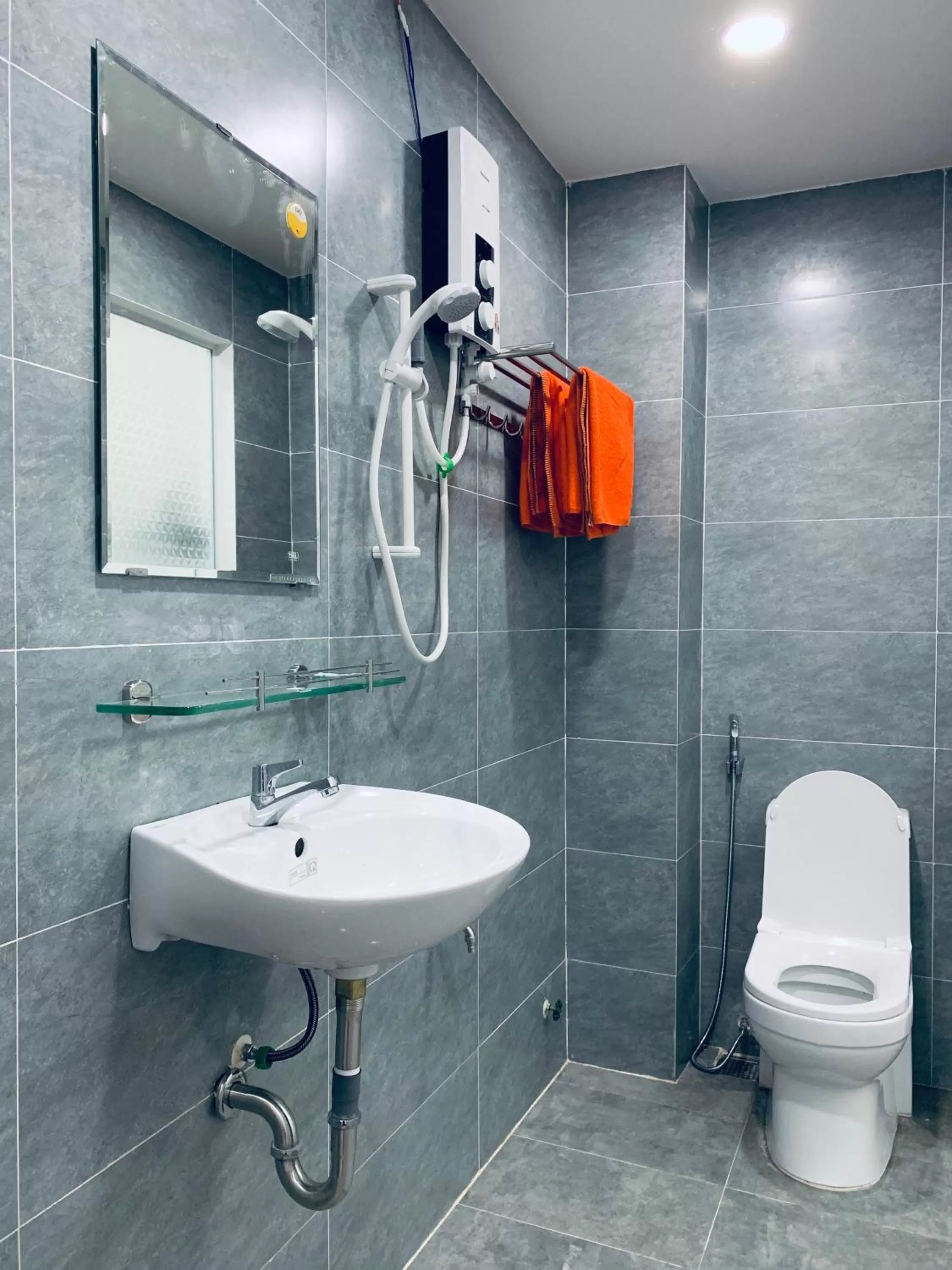 MIS HOSTEL Cần Thơ