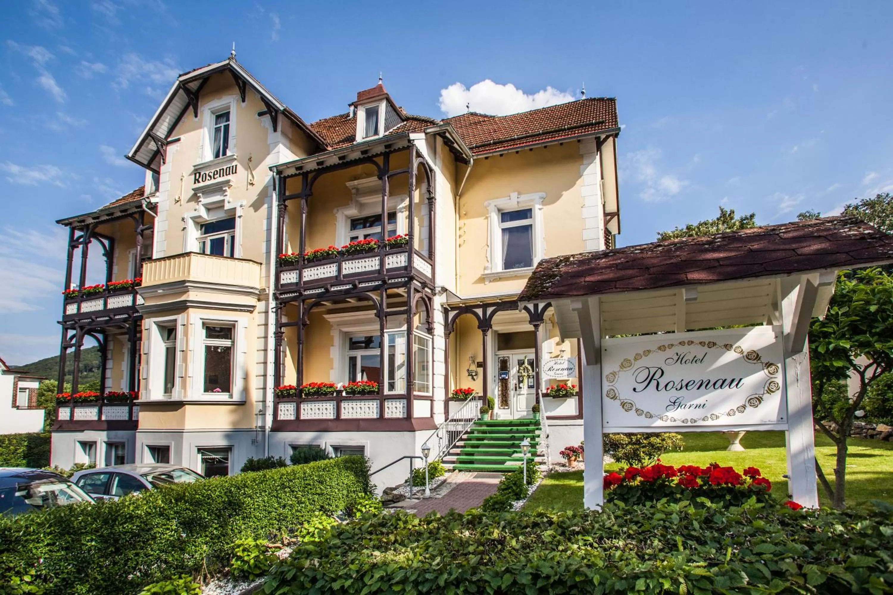Facade/entrance in Hotel Rosenau