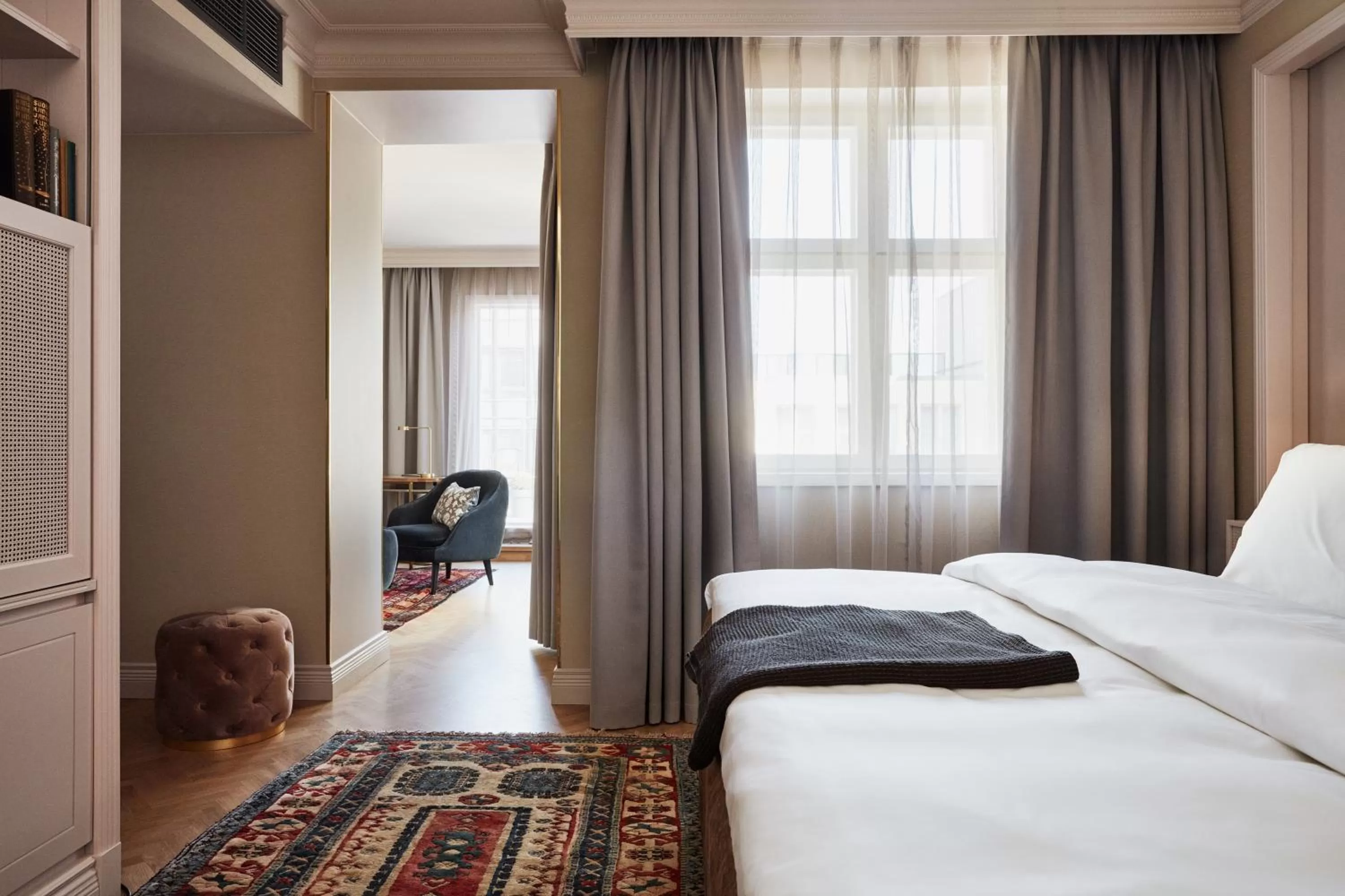 Bedroom, Bed in Hotel St. George Helsinki