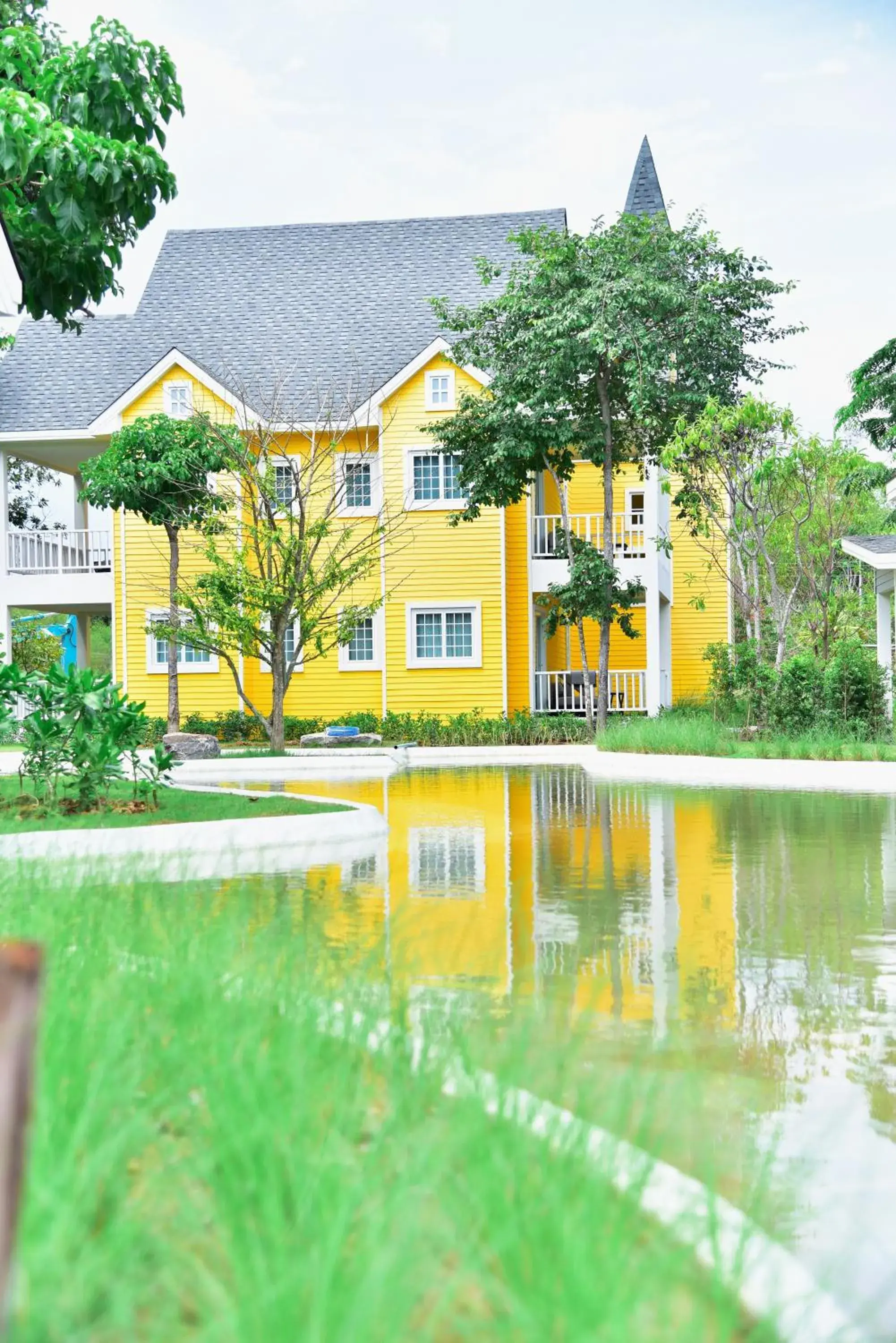 Property building, Garden in Peggy's Cove Resort