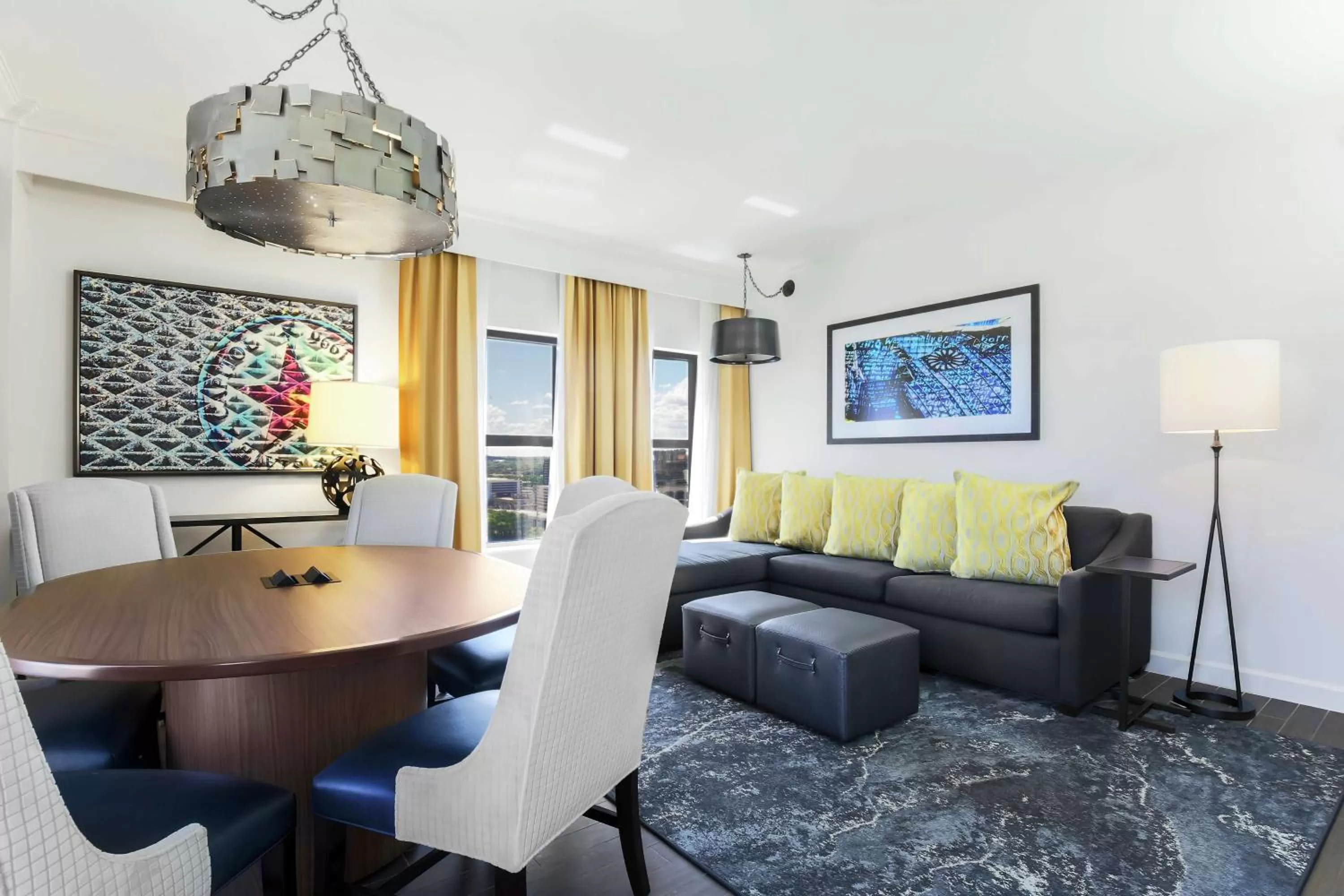 Bed in Hampton Inn & Suites Austin - Downtown